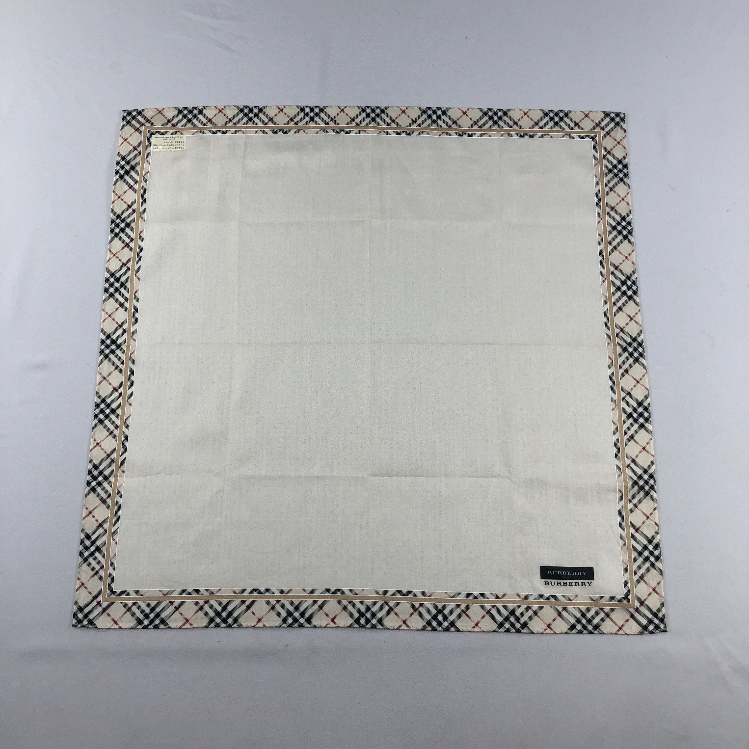 Burberry NWT Burberry Handkerchief Neckerchief Bandana H2823 Size ONE SIZE - 1 Thumbnail