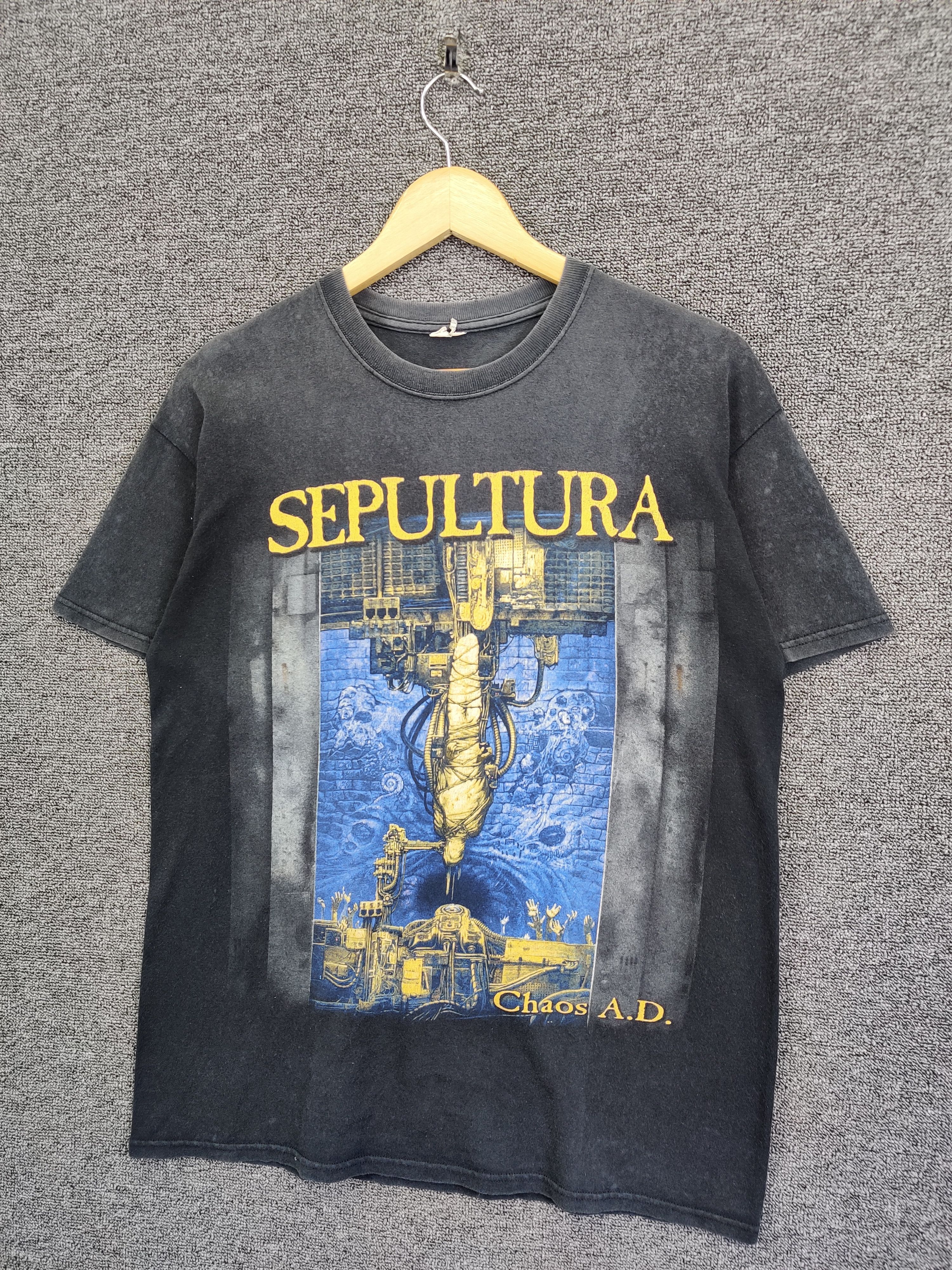 Band Tees Vintage Sepultura Chaos AD Band Tee Tshirt Size US M / EU 48-50 / 2 - 2 Thumbnail