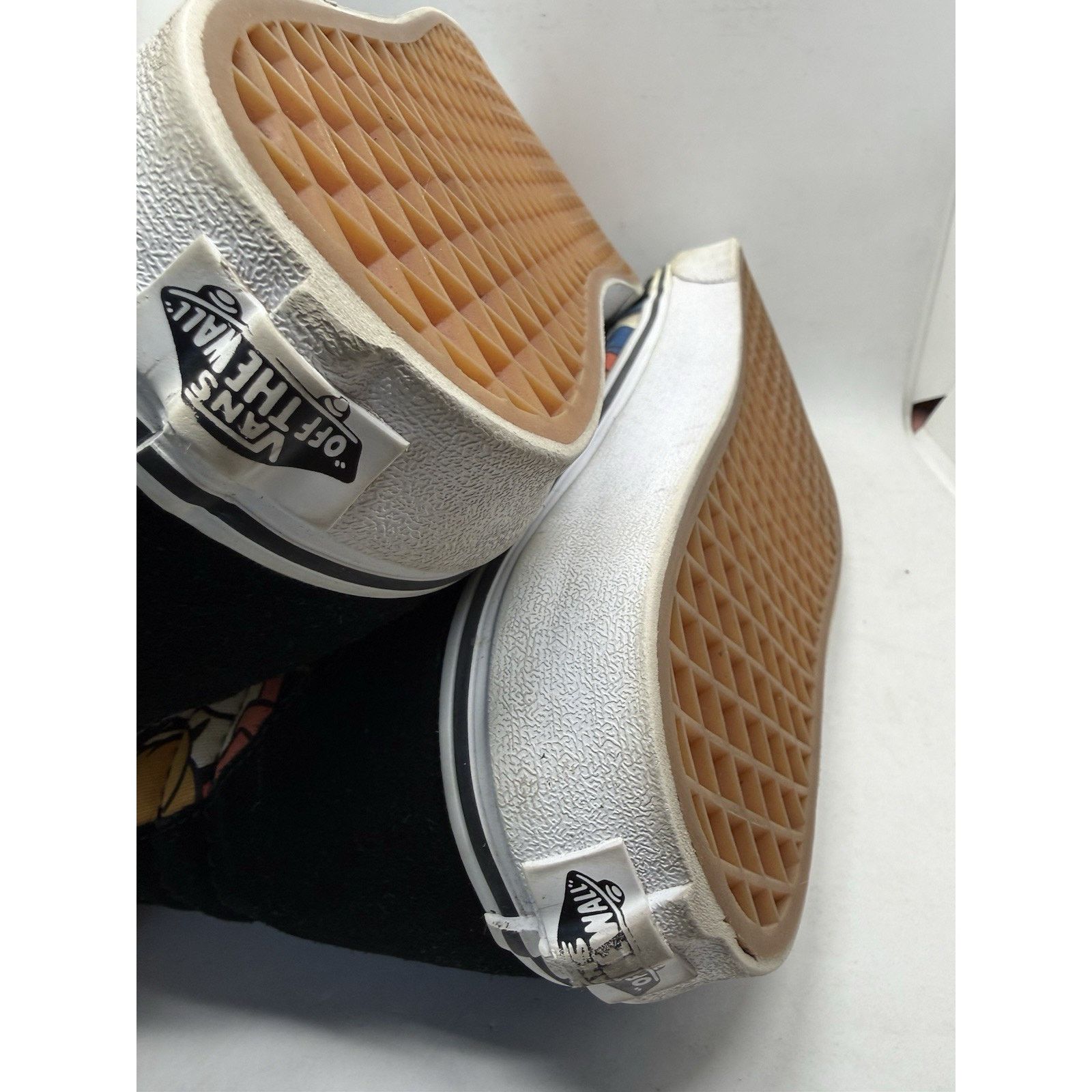 Vans Vans Disney SK8-Hi Reissue Mickey & Friends Box 11.5 Mens Size US 10 / EU 43 - 12 Thumbnail