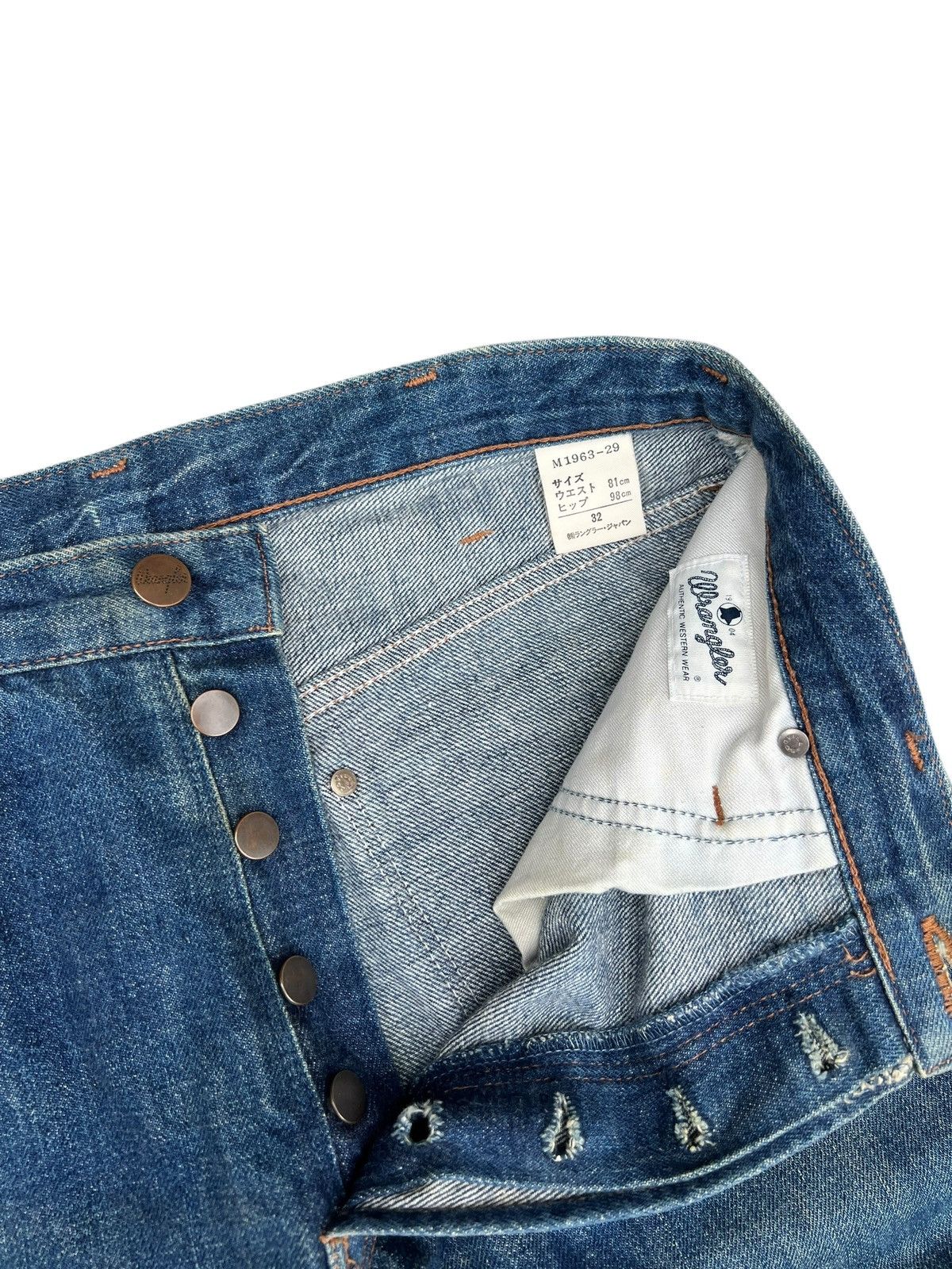 Wrangler 90s Wrangler Blue Bell Aging Mud Denim Selvedge Jeans Size US 31 - 7 Thumbnail