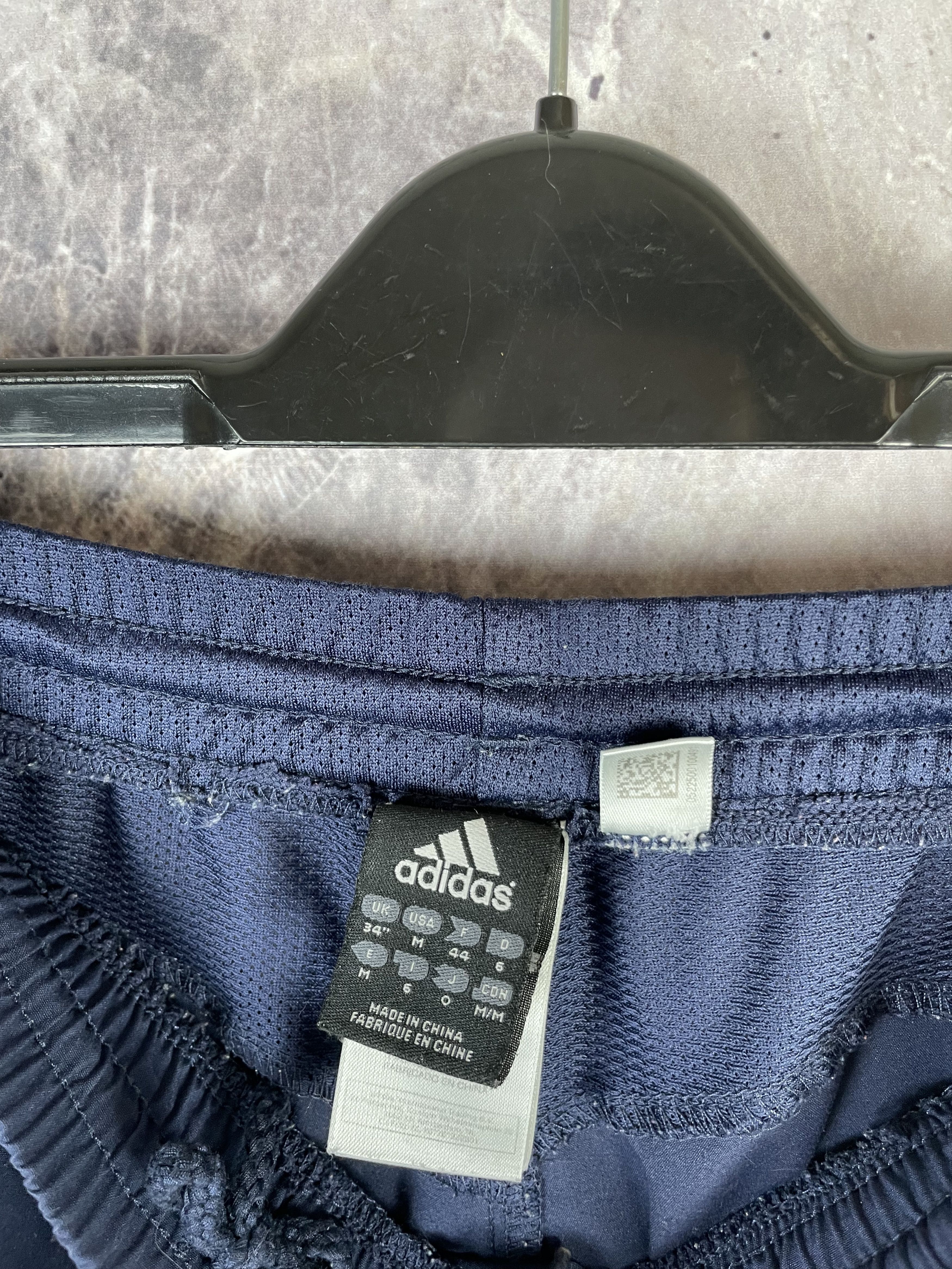 Adidas Adidas Vintage New Castle Shorts 90s Size US 32 / EU 48 - 5 Thumbnail