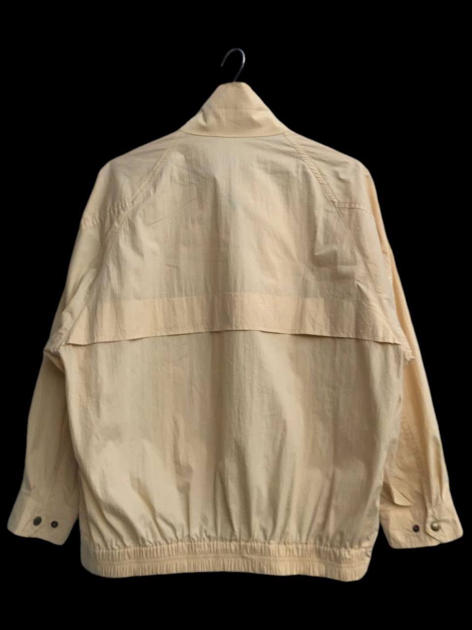 Burberry × Vintage Vintage 90’s Burberrys Light Jacket Size US M / EU 48-50 / 2 - 2 Thumbnail