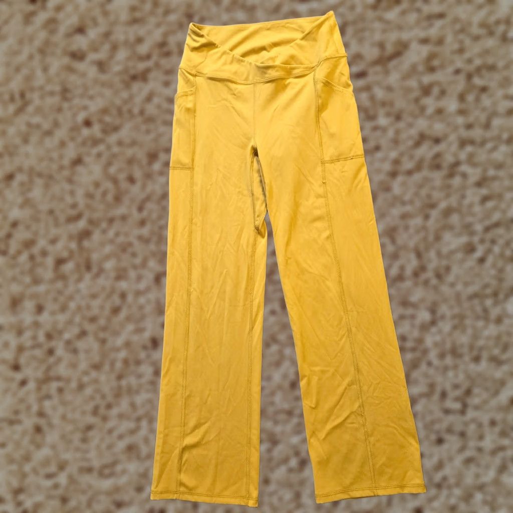 Free People Free People Pants Womens Size Small Yellow Yoga Flare Stretch Athleisure Sweatpants Regular Inseam 29in Ladies Gown? Size 28" / US 6 / IT 42 - 1 Thumbnail