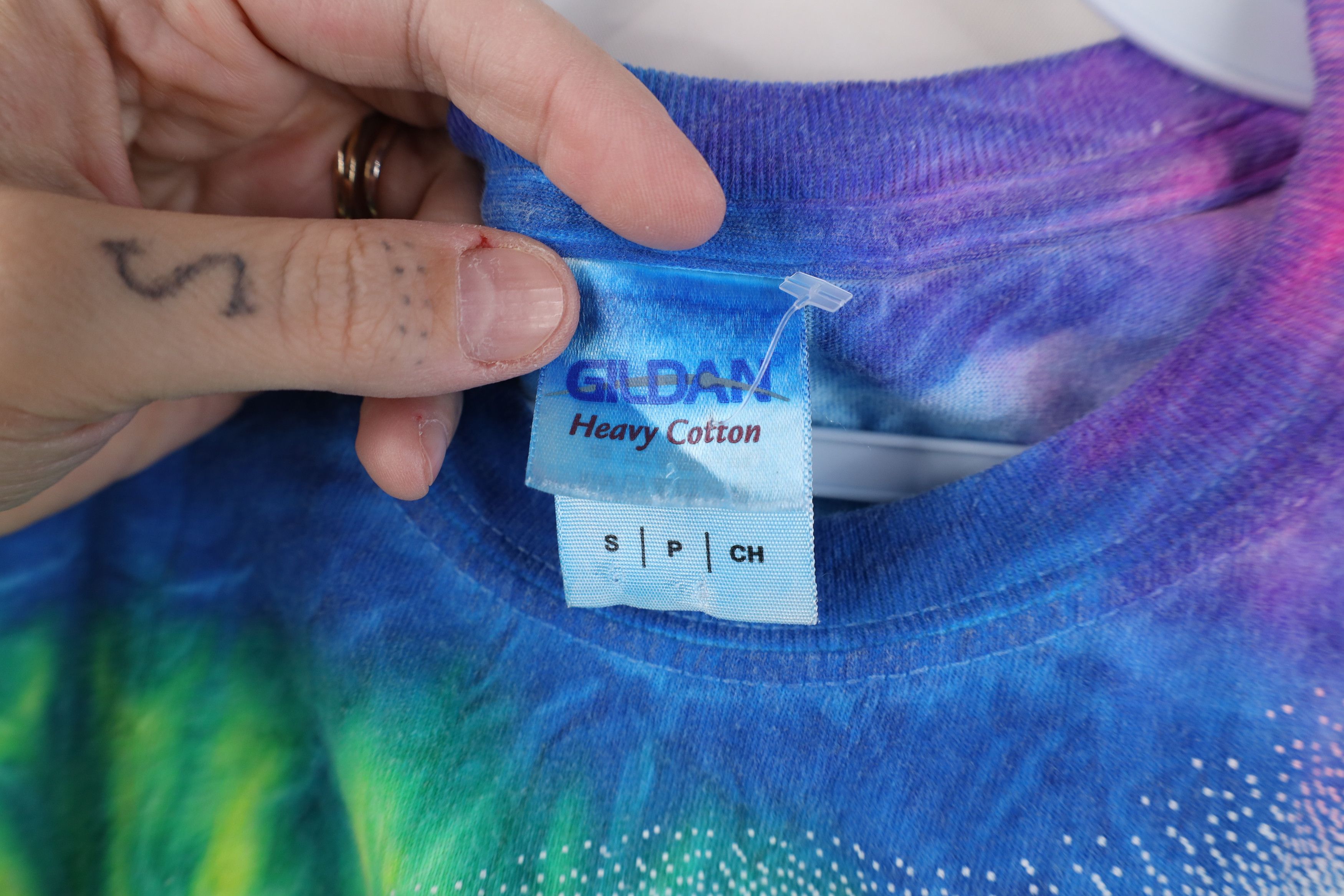 Vintage Vintage Y2K Peanuts Snoopy Tie Dye Cedar Point T-Shirt Size S / US 4 / IT 40 - 9 Thumbnail