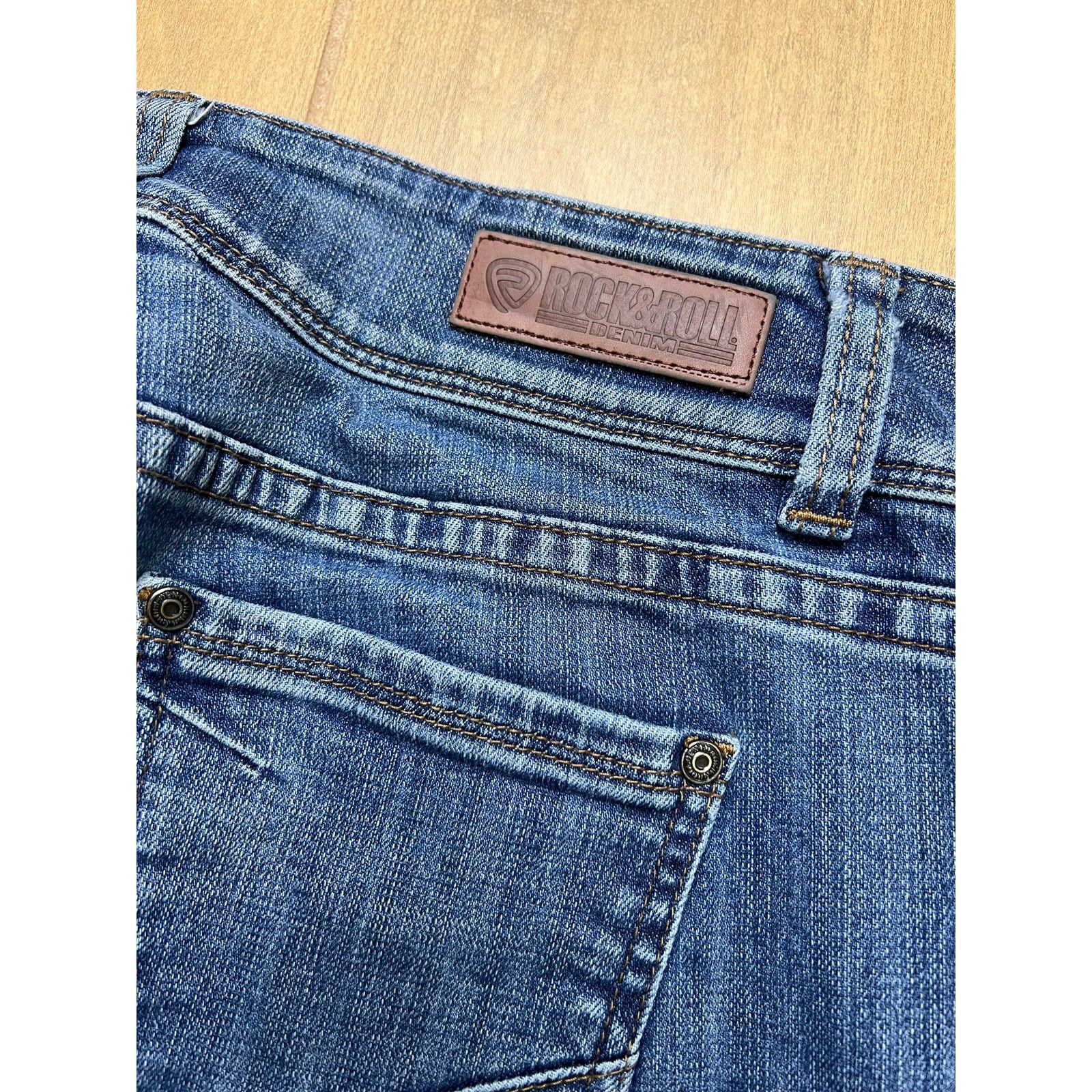 Vintage Rock & Roll Jeans Women’s Sz 27X32 Denim Mid Rise Flare Y2K Size 27" / US 4 / IT 40 - 13 Thumbnail