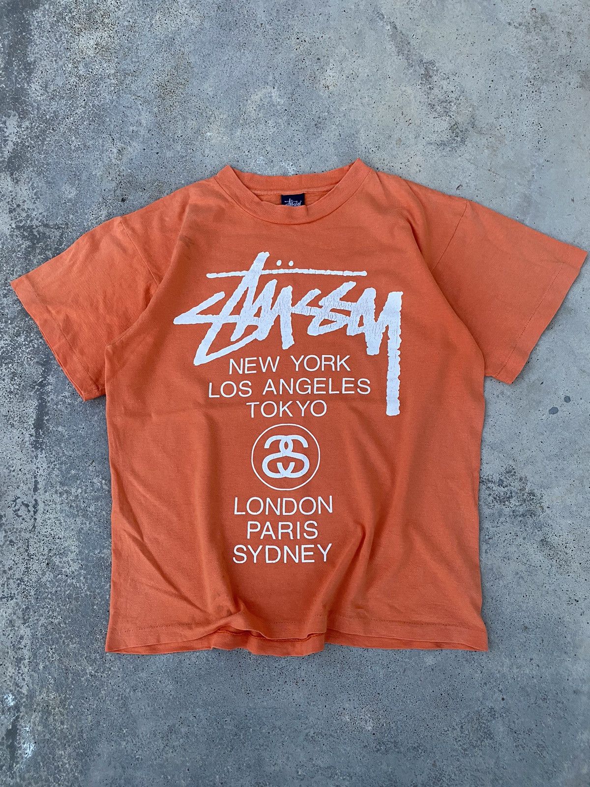 Stussy Vintage 90s Stussy World Tour Shirt Rare Colour Size US M / EU 48-50 / 2 - 1 Thumbnail