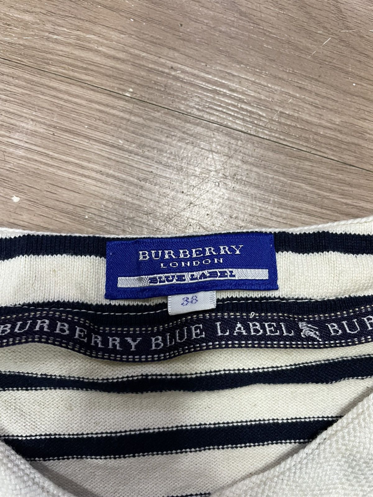 Burberry Burberry london blue label button Size US XS / EU 42 / 0 - 3 Thumbnail
