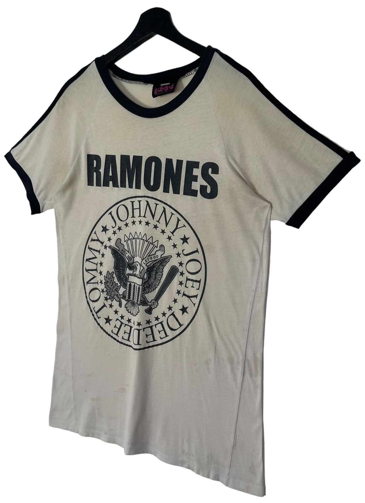 Band Tees Distressed Vintage Ramones Punk Ringer Tee Size US M / EU 48-50 / 2 - 3 Thumbnail