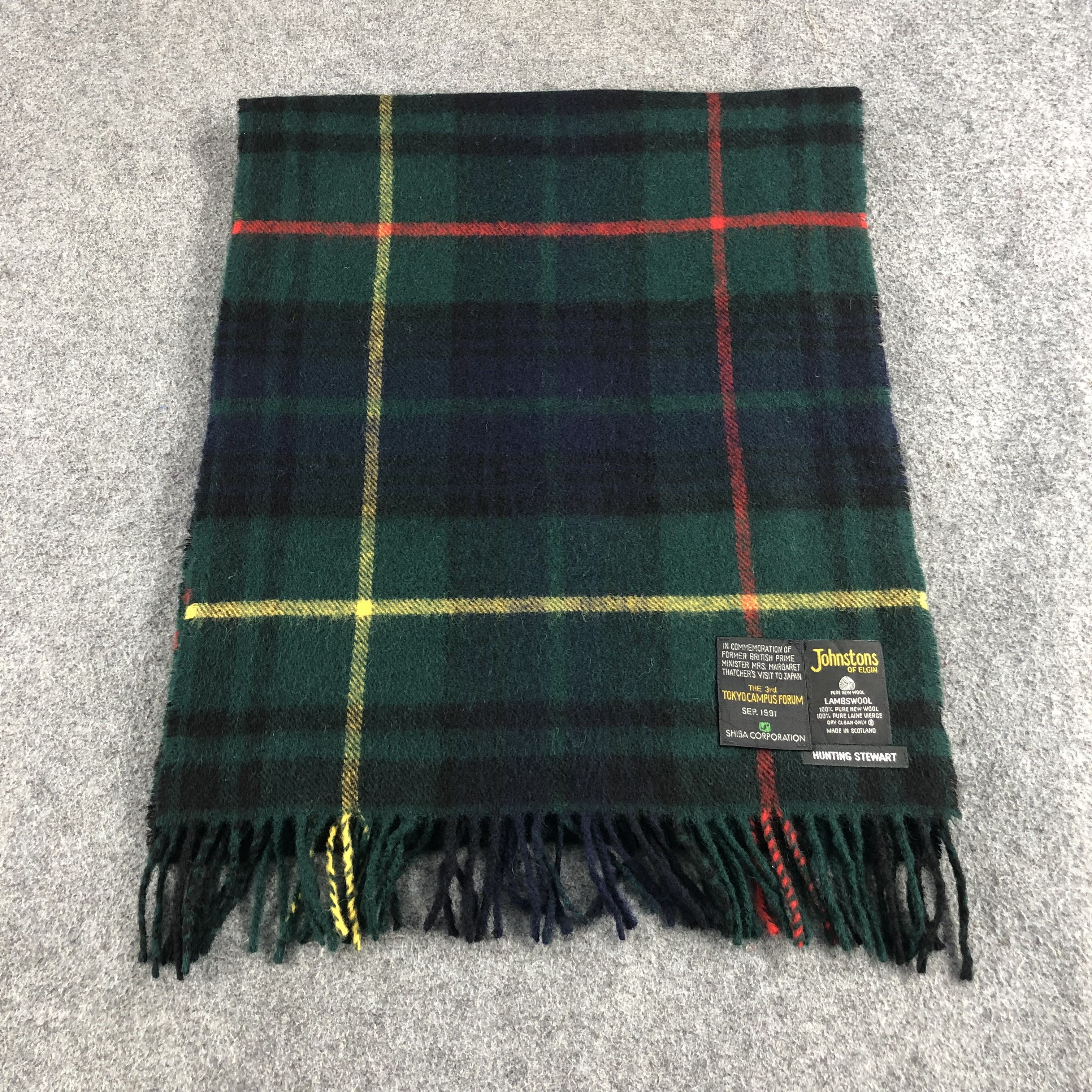 Johnstons Of Elgin Johnstons of Elgin Tartan Wool Scarf Muffler V899 Size ONE SIZE - 1 Thumbnail