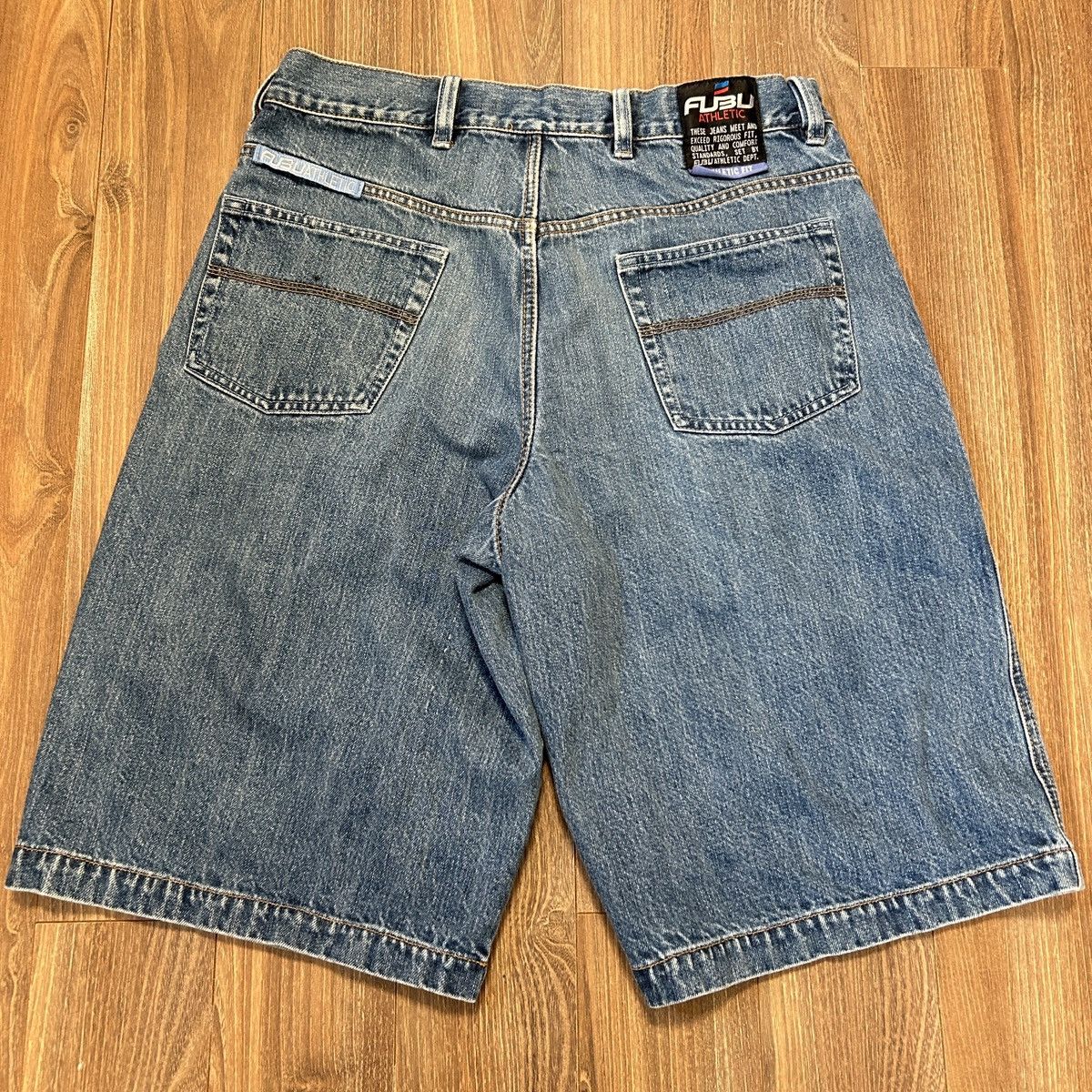 Fubu × Vintage Y2K FUBU Denim shorts 35 Size US 33 - 4 Thumbnail