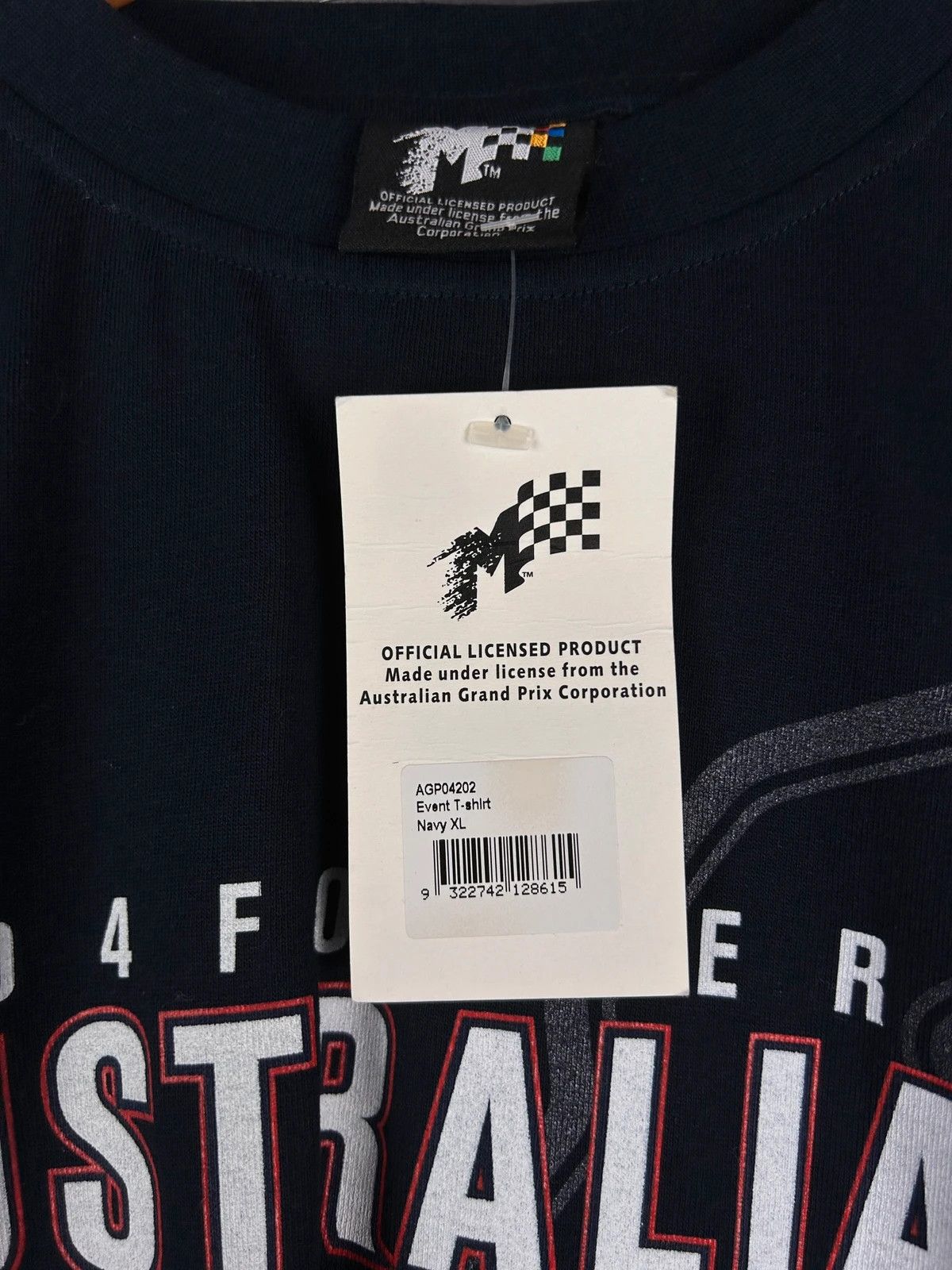 Vintage Formula 1 Australia from 2004 licenced Grand Prix F1 navy Size US XL / EU 56 / 4 - 5 Thumbnail