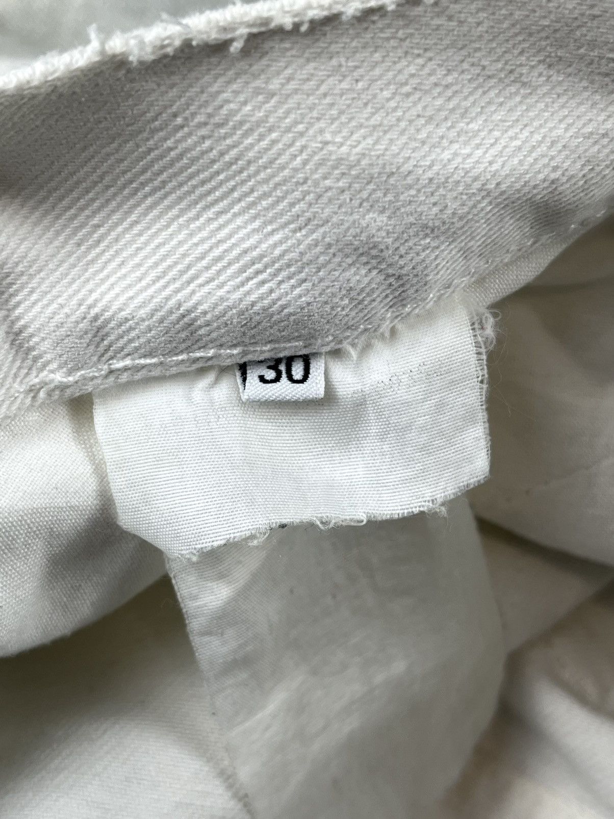 Helmut Lang SS03 Helmut Lang Dirty White Painter Denim Jeans Size US 30 / EU 46 - 7 Thumbnail