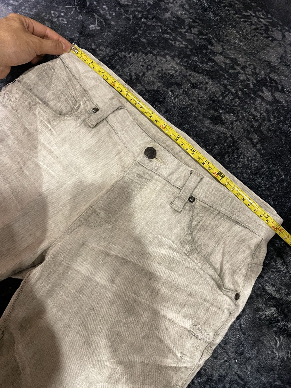 If Six Was Nine × Le Grande Bleu (L.G.B.) × Tornado Mart Tornado Mart Distressed Denim Size US 31 - 20 Thumbnail