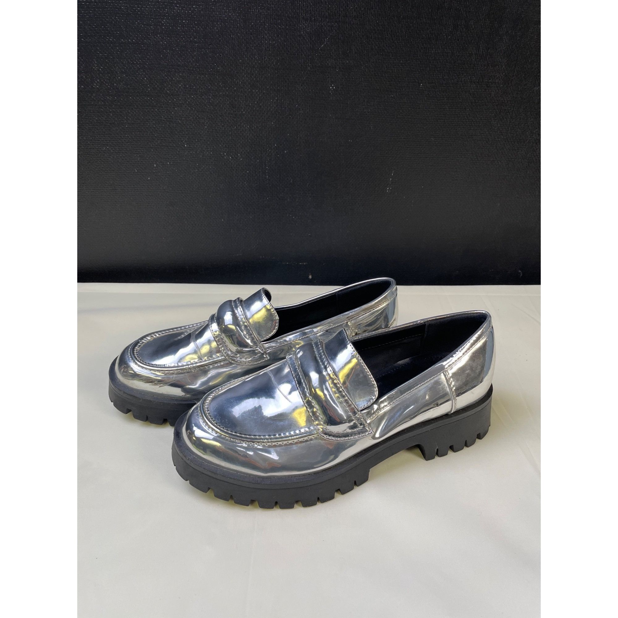 Nine West Nine West Women's Silver Chunky Heel Shoes/Loafers Size 7.5 Size US 7.5 / IT 37.5 - 3 Thumbnail
