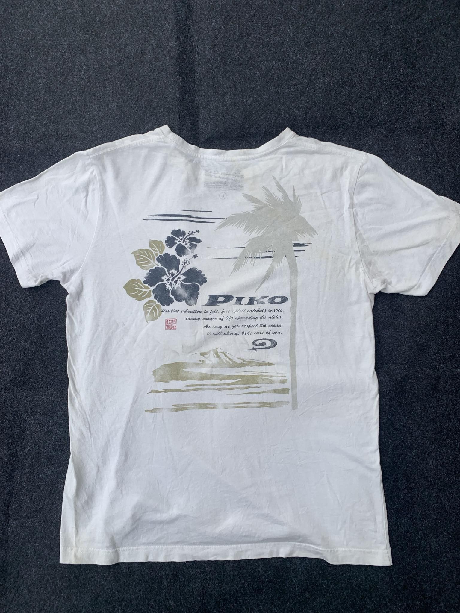 Sun Surf Hawaii piko Aloha white Tshirt Size US L / EU 52-54 / 3 - 1 Thumbnail