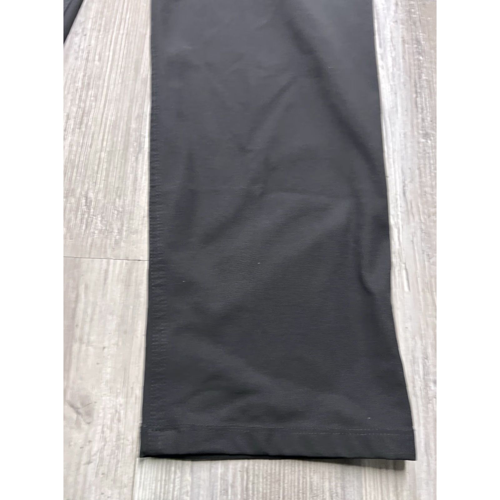 Lululemon Black #4 Mens Pant 33 ABC Flat Front Zip Button Slim Straight  30in Inseam Casual Dress Pants