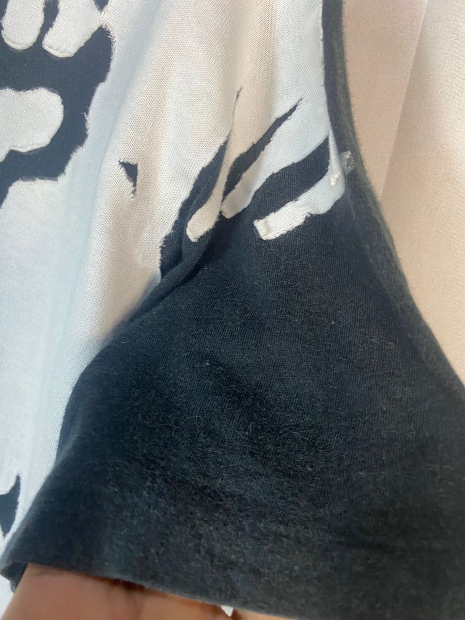 Other × Seditionaries × Vintage Vintage sample tshirt by health Size US M / EU 48-50 / 2 - 6 Thumbnail