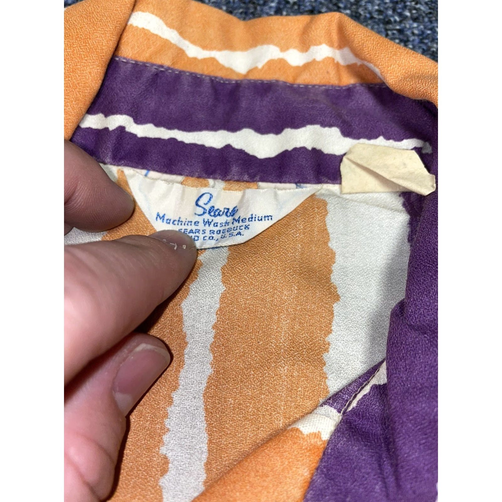 Sears VINTAGE Sears Shirt All Over Print Mens Medium 70s Nylon KLOPMAN MILLS Long Sleeve Button-Front Hipppy Decade 1970s Size US M / EU 48-50 / 2 - 3 Thumbnail