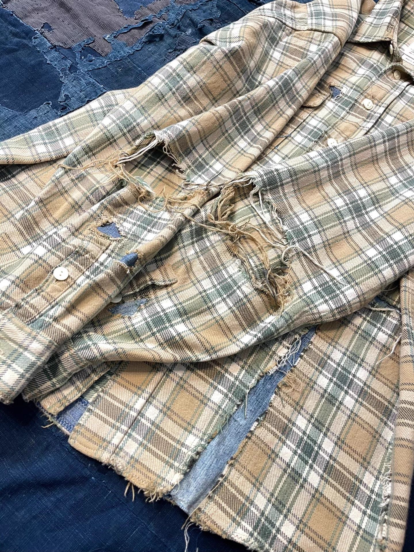 Visvim VISVIM 20SS Lumber Shirt CRASH Beige Size 2 Size US M / EU 48-50 / 2 - 5 Thumbnail