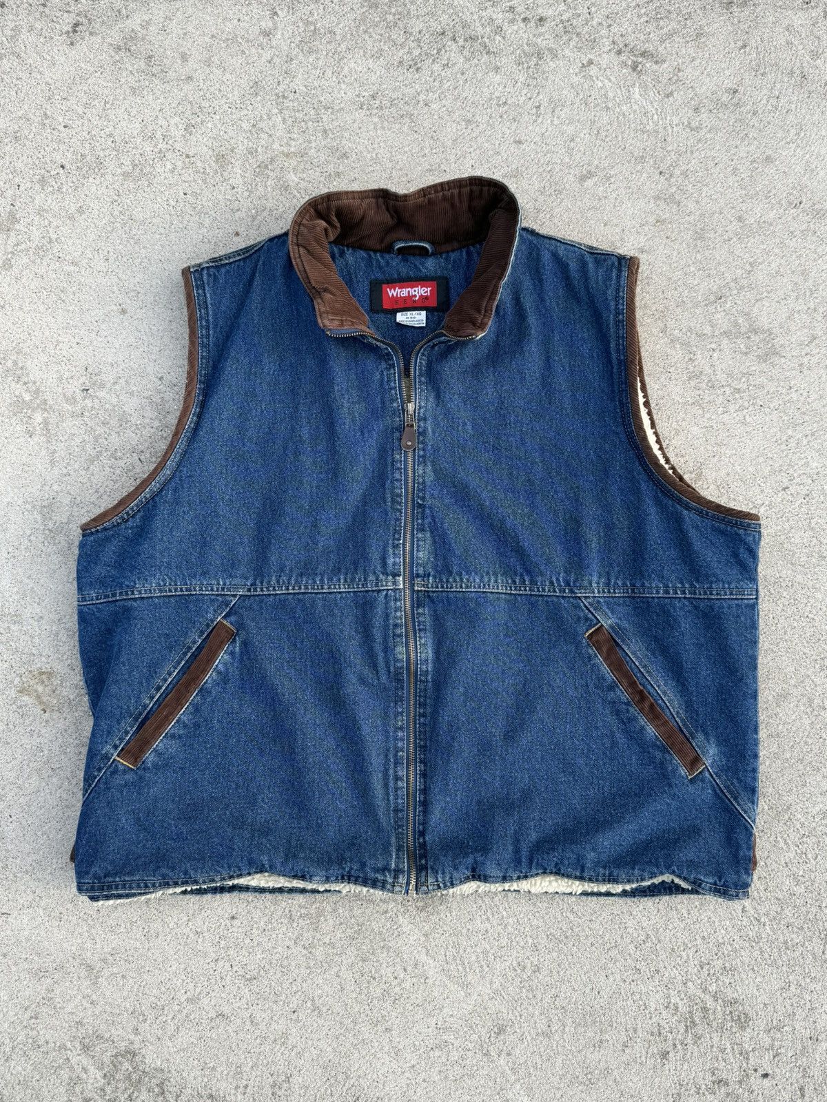 Wrangler Wrangler Hero Denim Sherpa Lined Vest Brown Corduroy Trim Size US XL / EU 56 / 4 - 1 Thumbnail