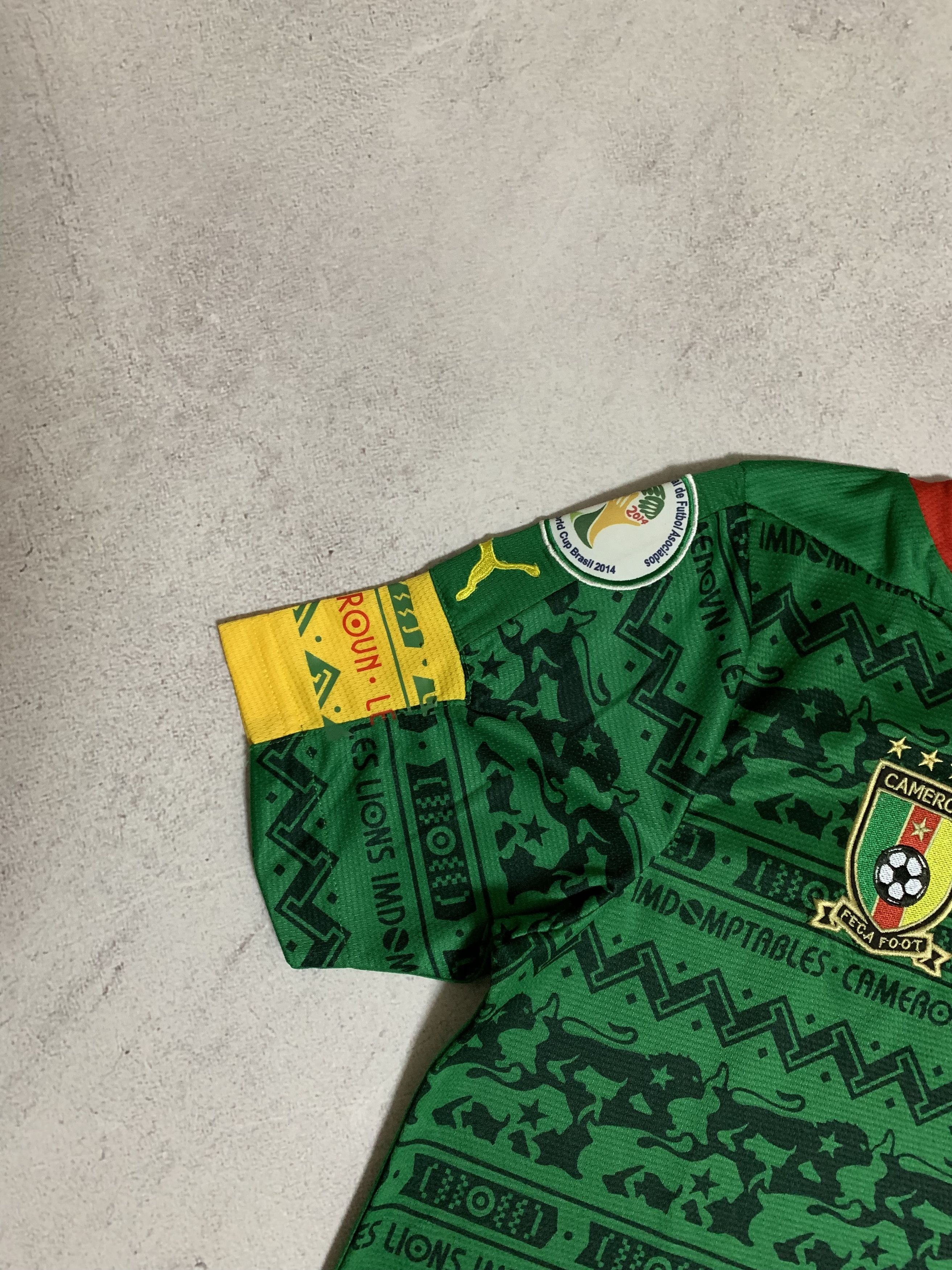 Puma × Vintage Cameroun Jersey 2014 Fifa World Cup Puma T Shirt Rare Size US S / EU 44-46 / 1 - 3 Thumbnail