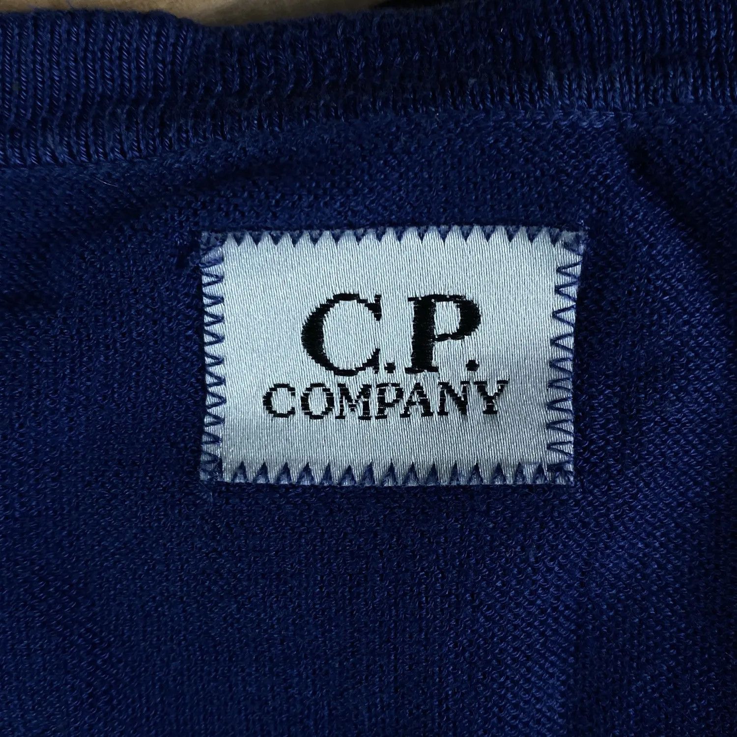 C.P. Company Mens Jumper C.P. Company Size 50 V Neck Size US L / EU 52-54 / 3 - 5 Thumbnail