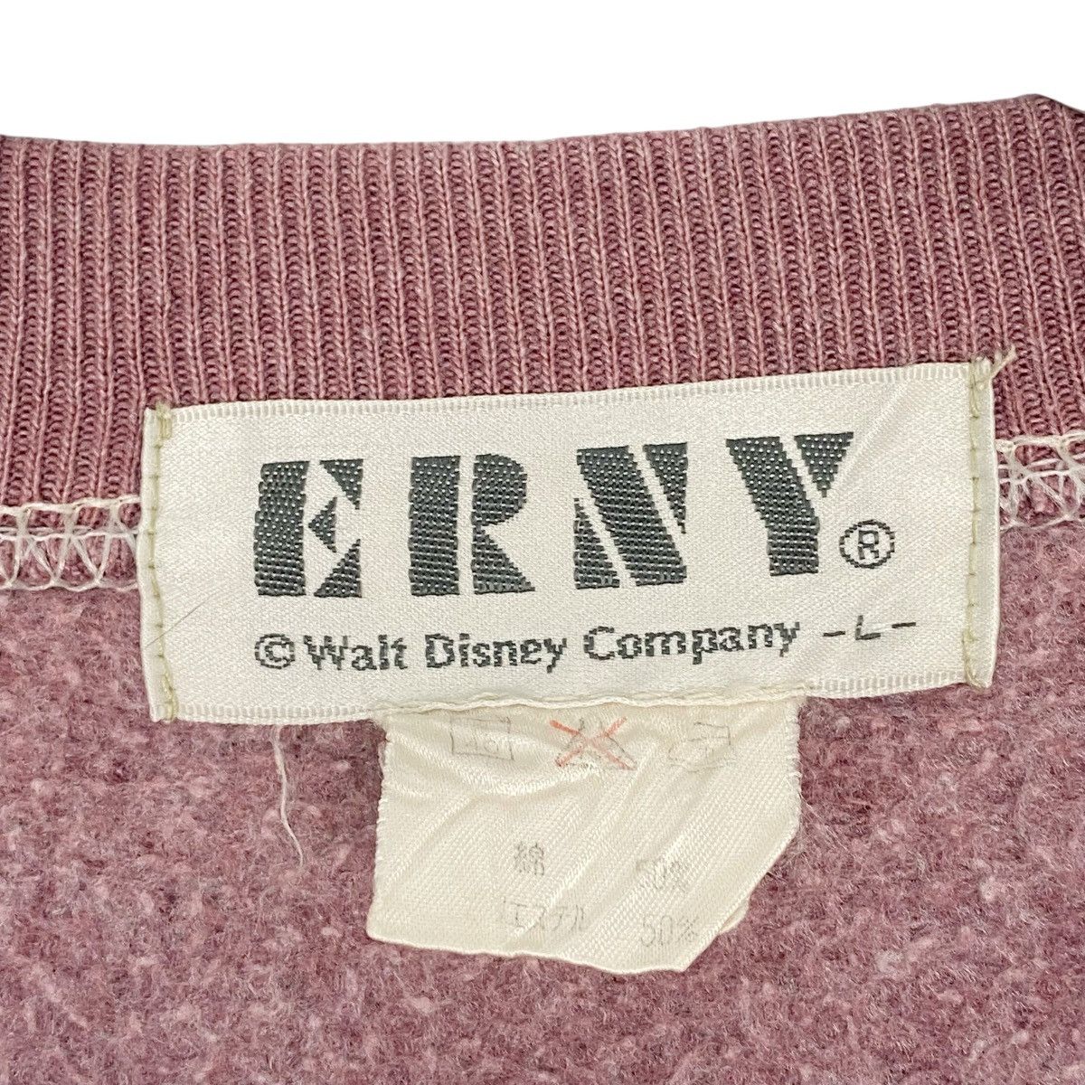 Vintage Vintage Disney Pocahontas Sweatshirt Crewneck Pink Size L Size US L / EU 52-54 / 3 - 5 Thumbnail