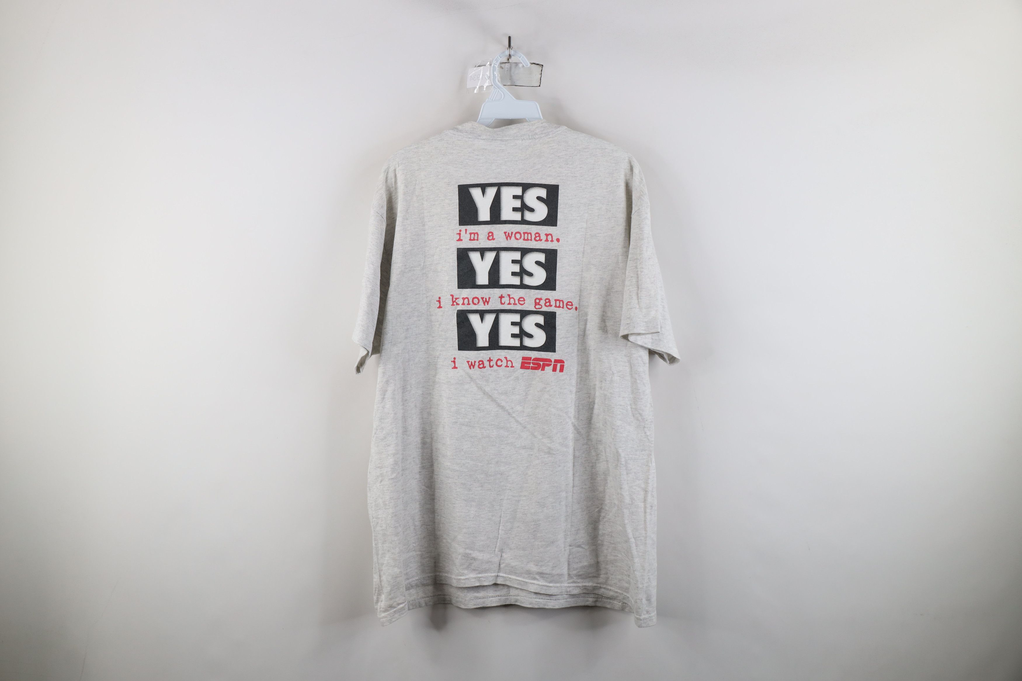 Disney × Vintage Vintage 90s Disney ESPN A Woman And Watch ESPN T-Shirt USA Size L / US 10 / IT 46 - 13 Thumbnail