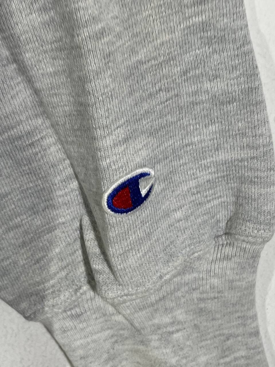 Champion Vintage 90s champion reverse weave sweatshirt pullover L Size US L / EU 52-54 / 3 - 6 Thumbnail