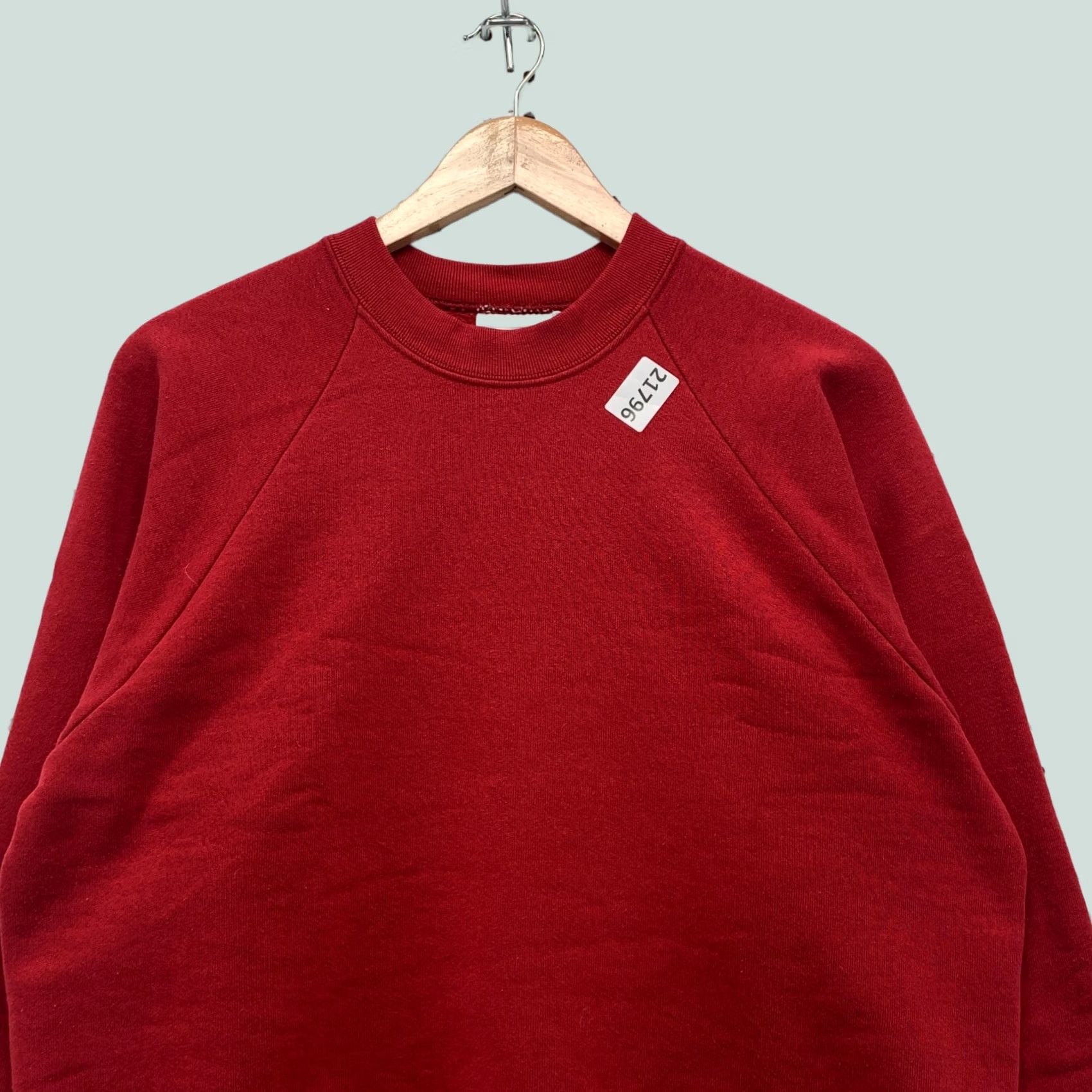 Fruit Of The Loom VINTAGE Fruit of the Loom Sweatshirt Womens Large Red Crewneck 90s Pullover Long Sleeve Size L / US 10 / IT 46 - 1 Thumbnail