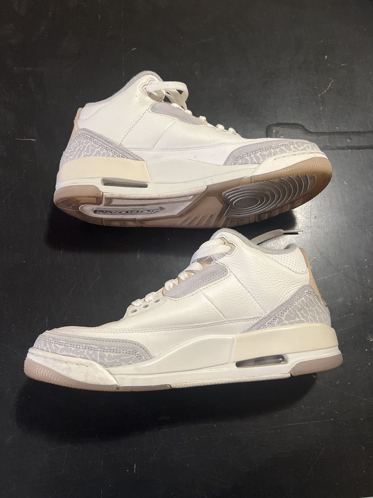 Nike AIR JORDAN 3 RETRO CRAFT Size US 10 / EU 43 - 1 Thumbnail