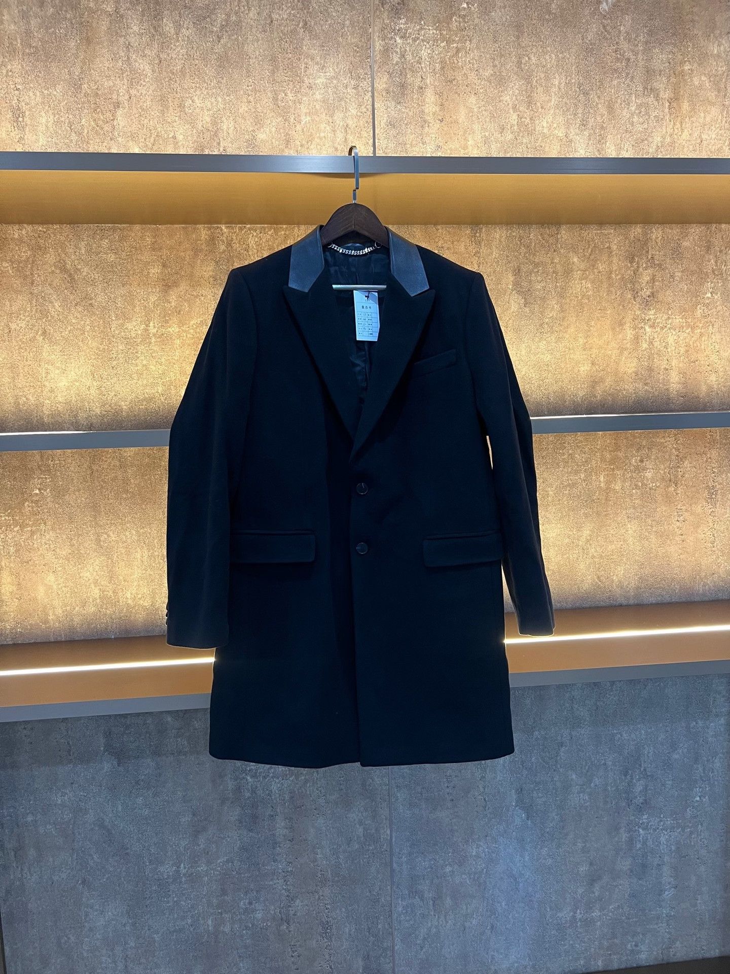 Givenchy Givenchy Leather Collar Cashmere Coat Size US L / EU 52-54 / 3 - 1 Thumbnail