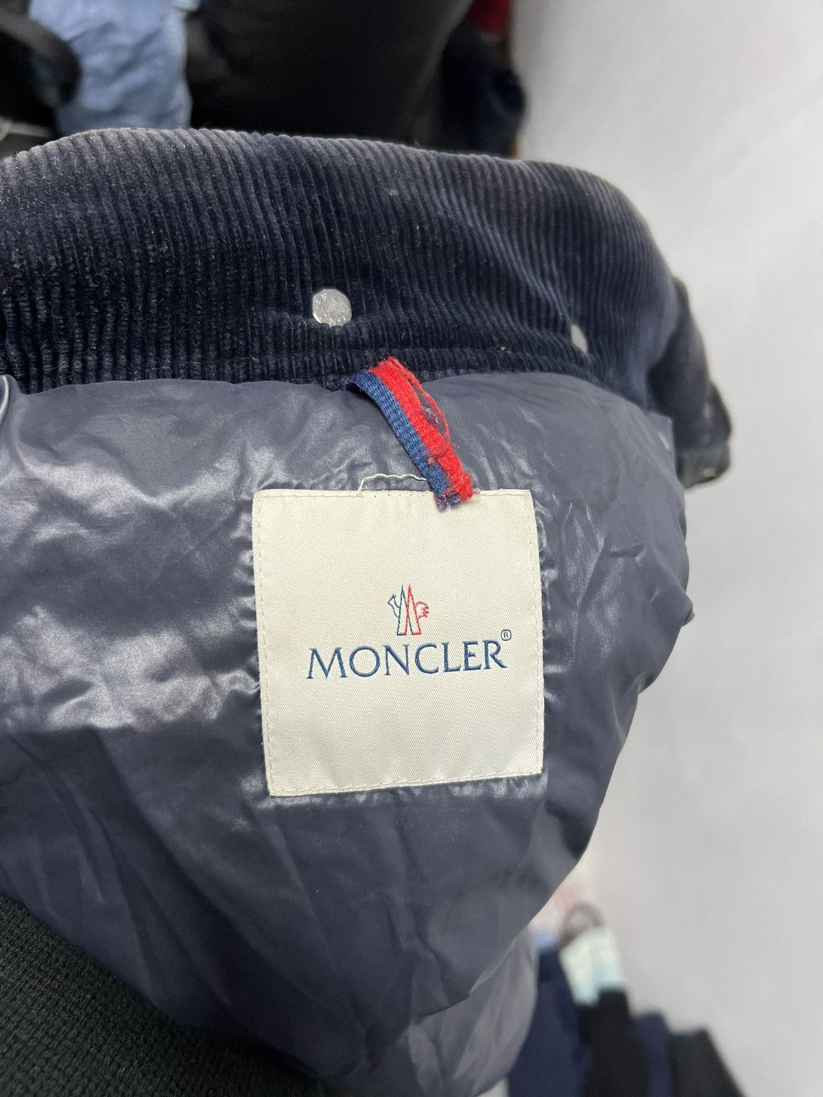 Moncler Vintage Moncler Puffer Jacket M Size Size US M / EU 48-50 / 2 - 10 Thumbnail