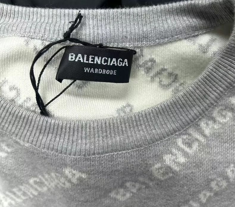 Balenciaga Balenciaga Grey knitted sweater with full printed logo Size US XS / EU 42 / 0 - 3 Thumbnail