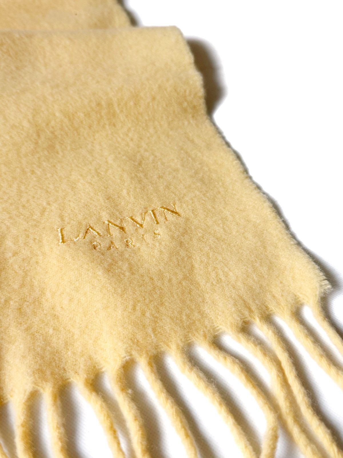 Lanvin Lanvin Classic Plain Wool Vintage Yellow Scarf Small Logo Size ONE SIZE - 4 Thumbnail