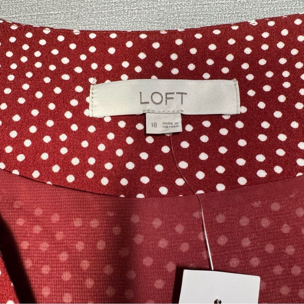 Loft NWT New LOFT Red Polka Dot Wrap Romper Dress Size 18 Size 40" / US 18 - 7 Thumbnail