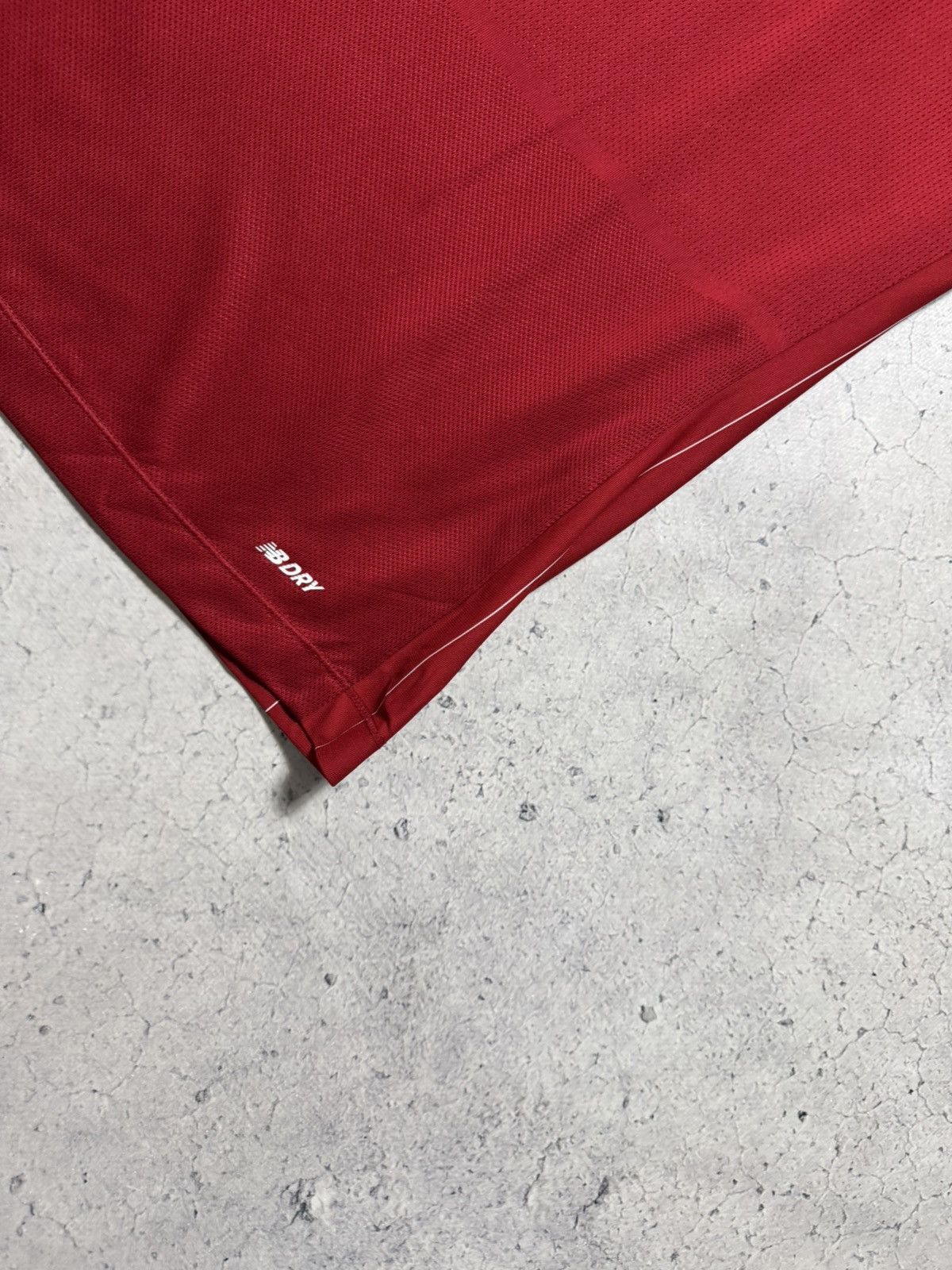 New Balance New Balance FC Liverpool 2019/2020 Soccer Jersey Size US L / EU 52-54 / 3 - 10 Thumbnail