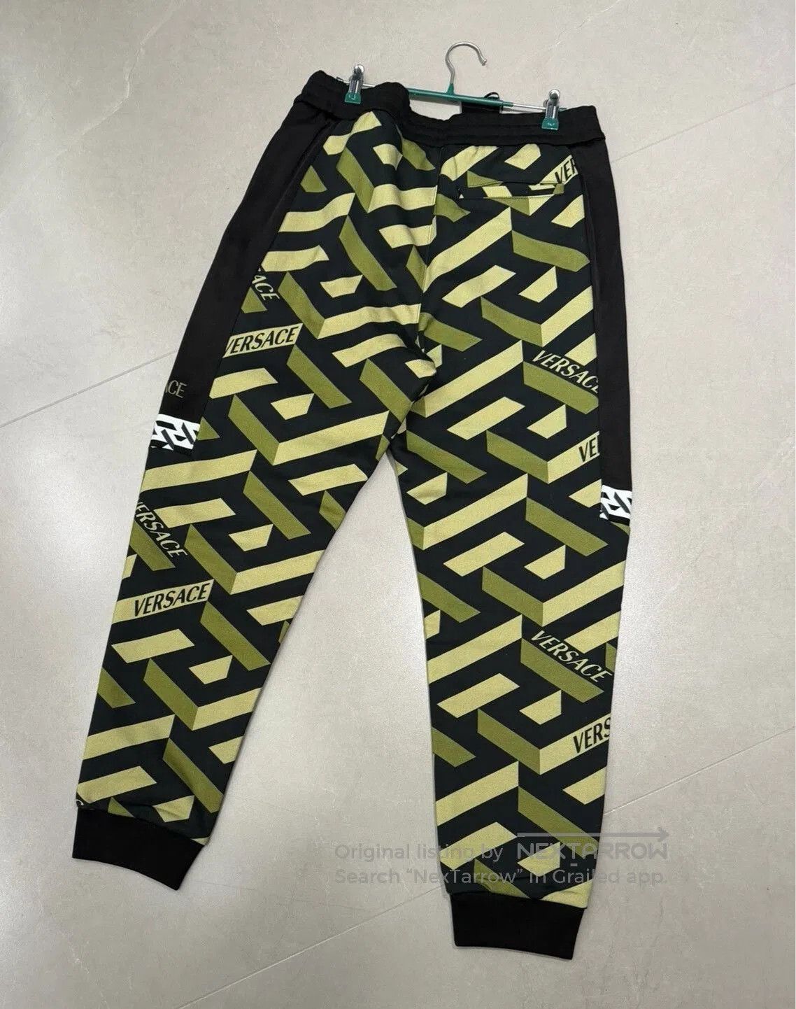 Versace Versace Men's Embroidered Army Green Sweatpants. Size US 26 / EU 42 - 6 Thumbnail