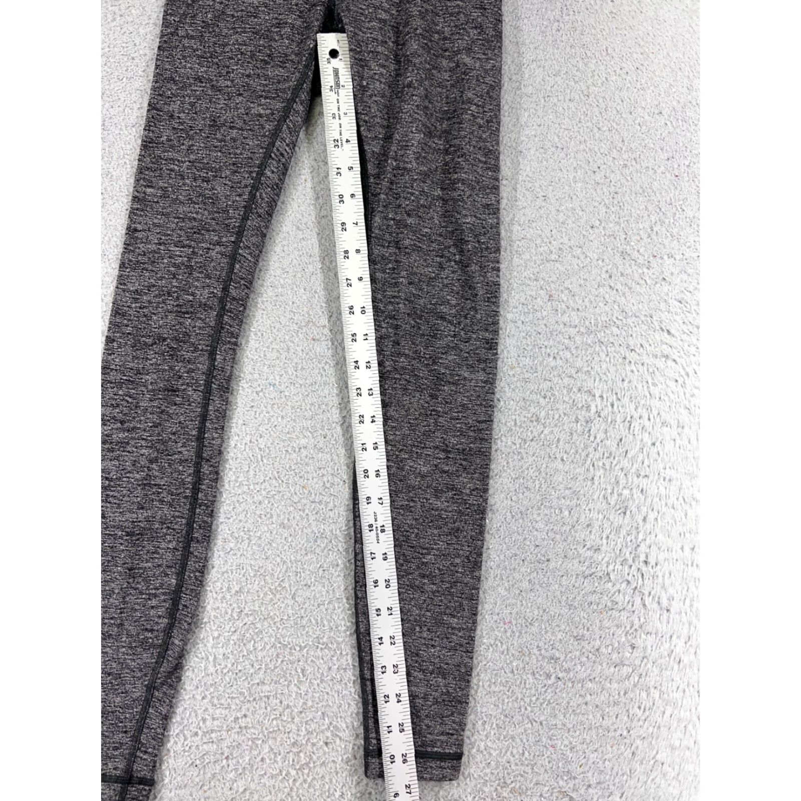 Lululemon Lululemon Wunder Under Pants Womens 4 Gray 28" Inseam Hi-Rise Luon Yoga Training Tight Compression Athletic Activewear Size 27" / US 4 / IT 40 - 5 Thumbnail