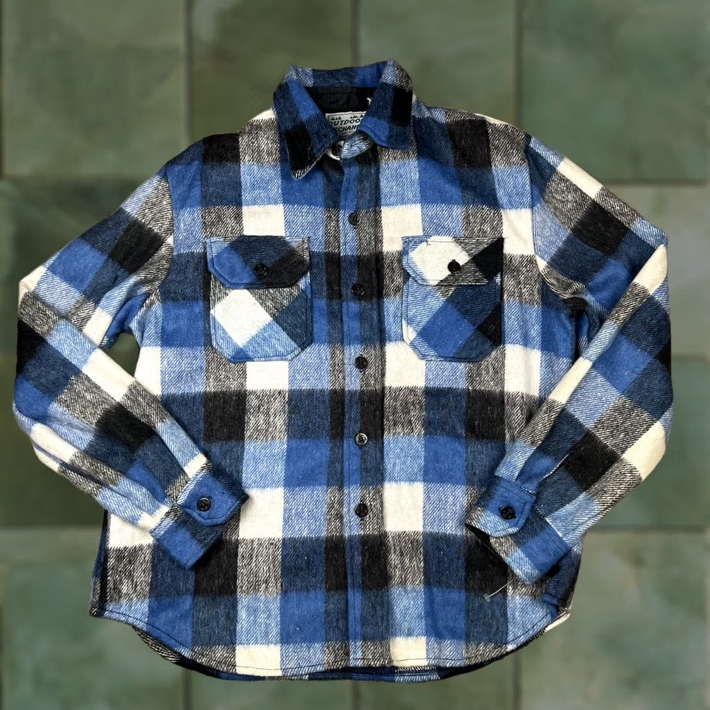 Vintage VINTAGE Outdoor Exchange Flannel Shirt Mens Large Blue Plaid 90s Size US L / EU 52-54 / 3 - 1 Thumbnail