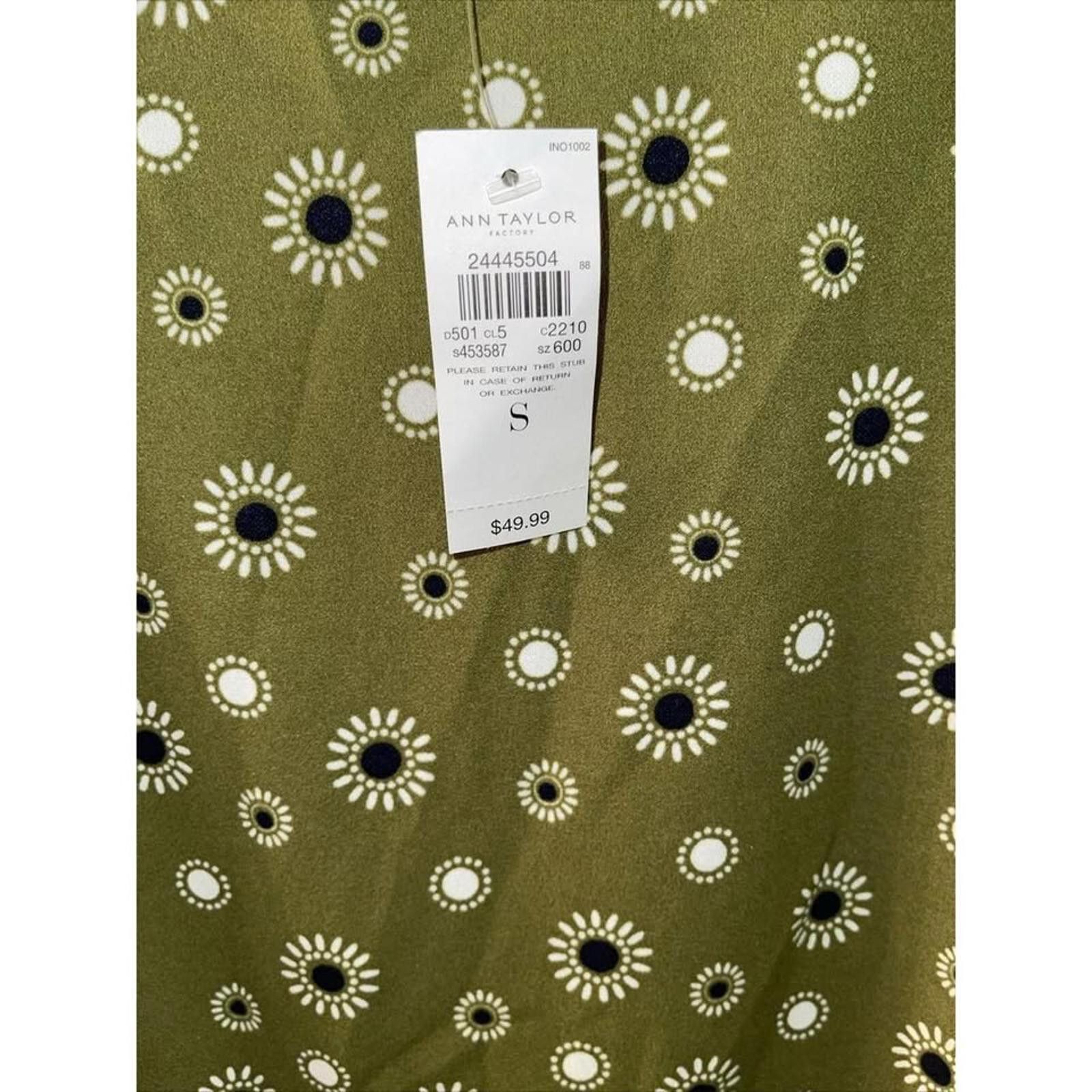Other Ann Taylor Green Floral Print Long Sleeve Top - Size S Size S / US 4 / IT 40 - 4 Thumbnail