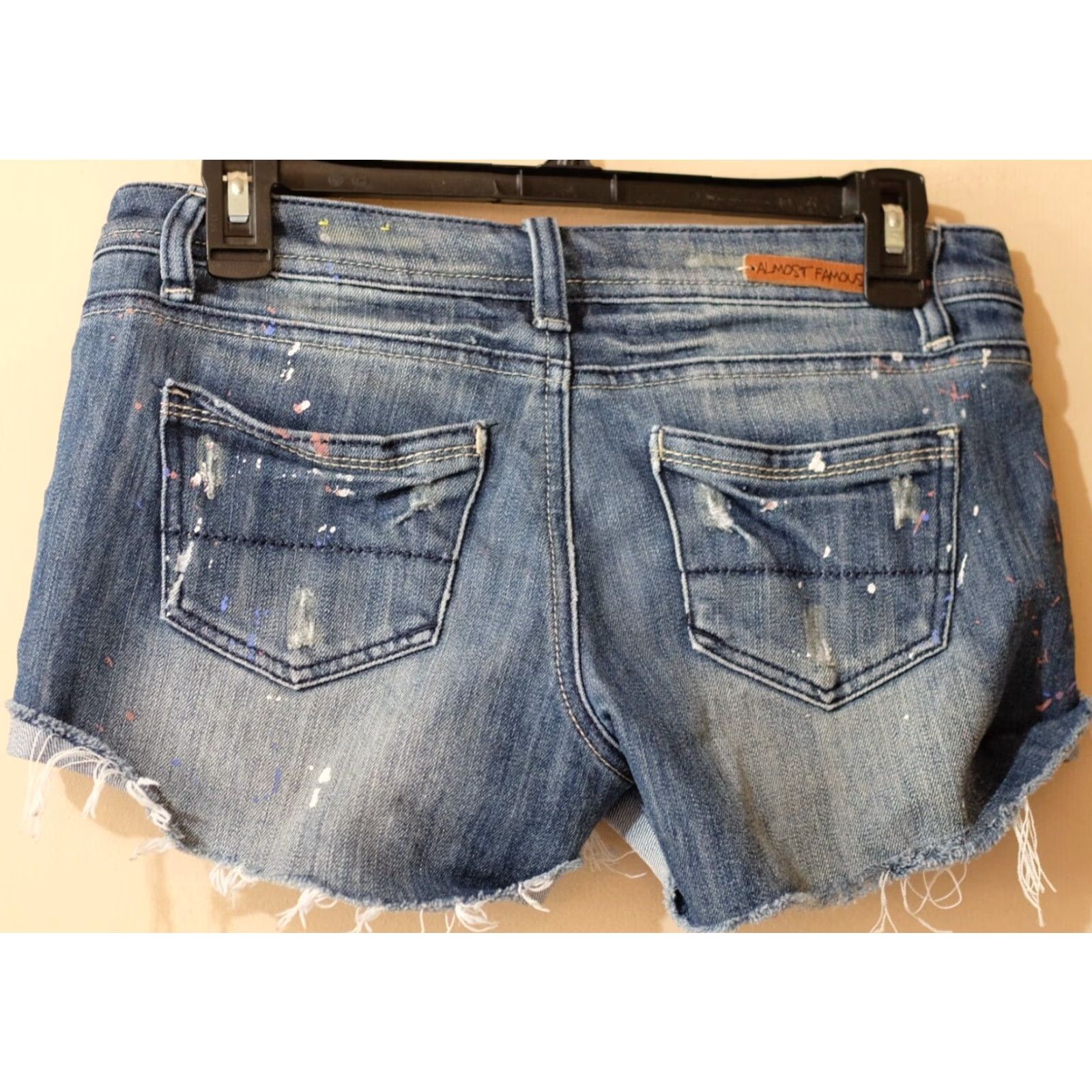 Almost Famous Almost Famous Denim Jean Shorts Distressed Juniors Size 3 Denim Cut-Off Low Rise Pockets 2-1/2in Inseam Blue Womens 90s Festival Beach Party Size 26" / US 2 / IT 38 - 4 Thumbnail