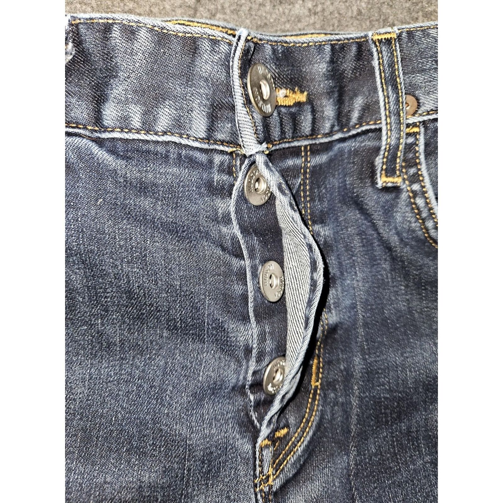 Hudson Hudson Jeans Mens 33 Blue Straight Leg Button Fly Made in USA Dark Wash Denim 98% Cotton 2% Elastan Distressed Logo Back Pocket Flag/Union Jack Size US 33 - 7 Thumbnail