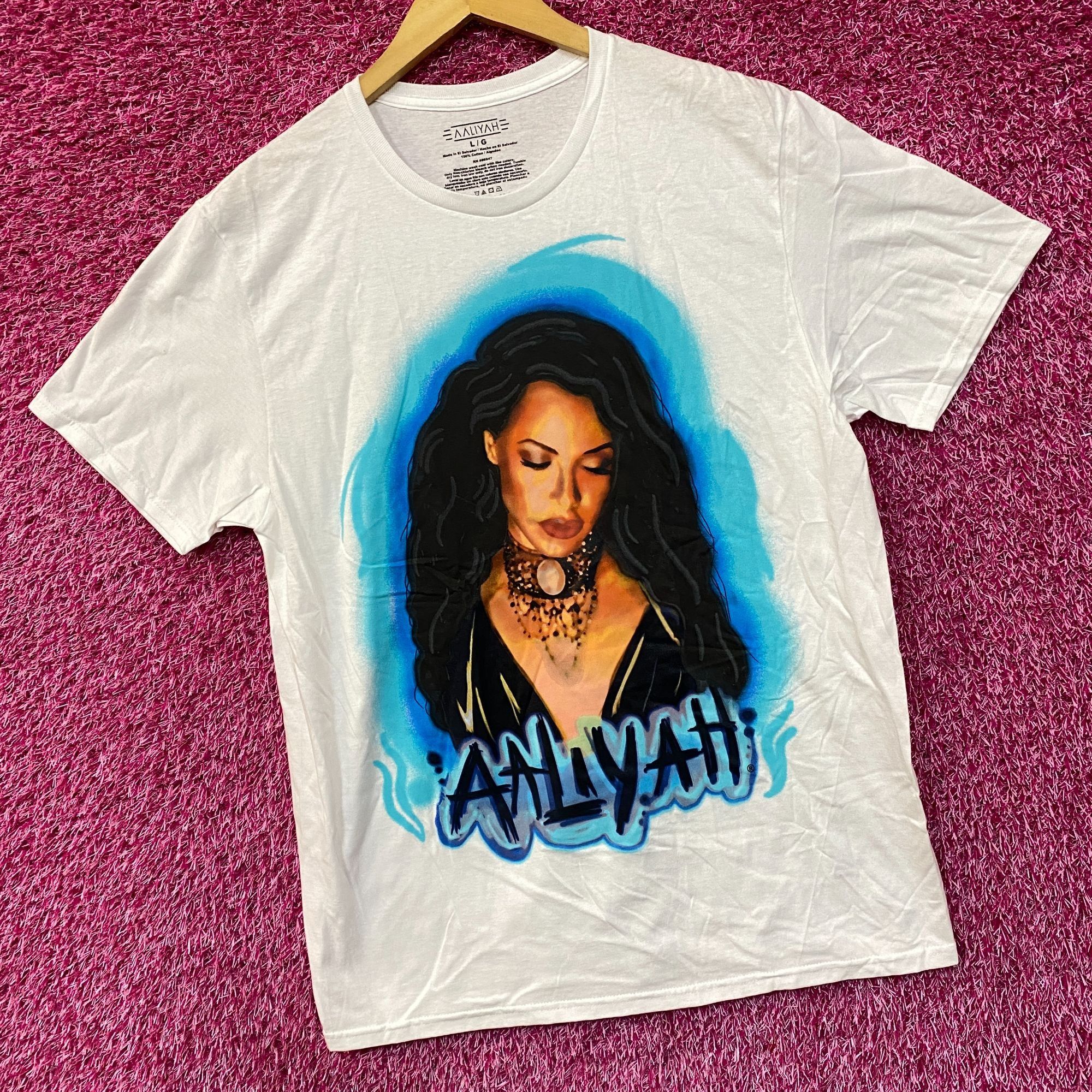 Band Tees Aaliyah Queen of RnB Airbrush Music Tshirt Size Large Size US L / EU 52-54 / 3 - 3 Thumbnail