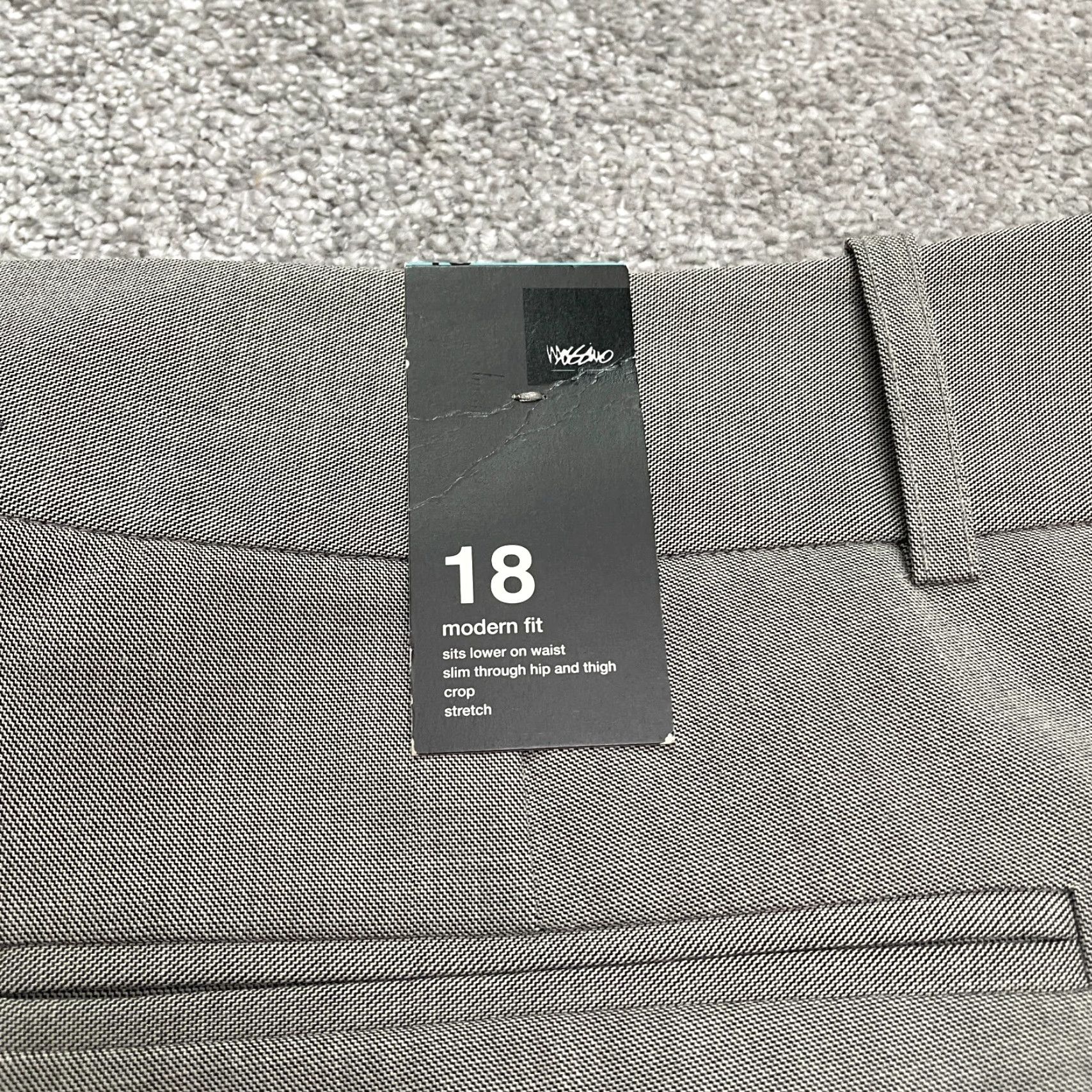 Mossimo Mossimo Stretch Modern Fit Crop Pants Womens 18 Low Waist 43x20 Gray Sleek NWT Size 40" / US 18 - 5 Thumbnail