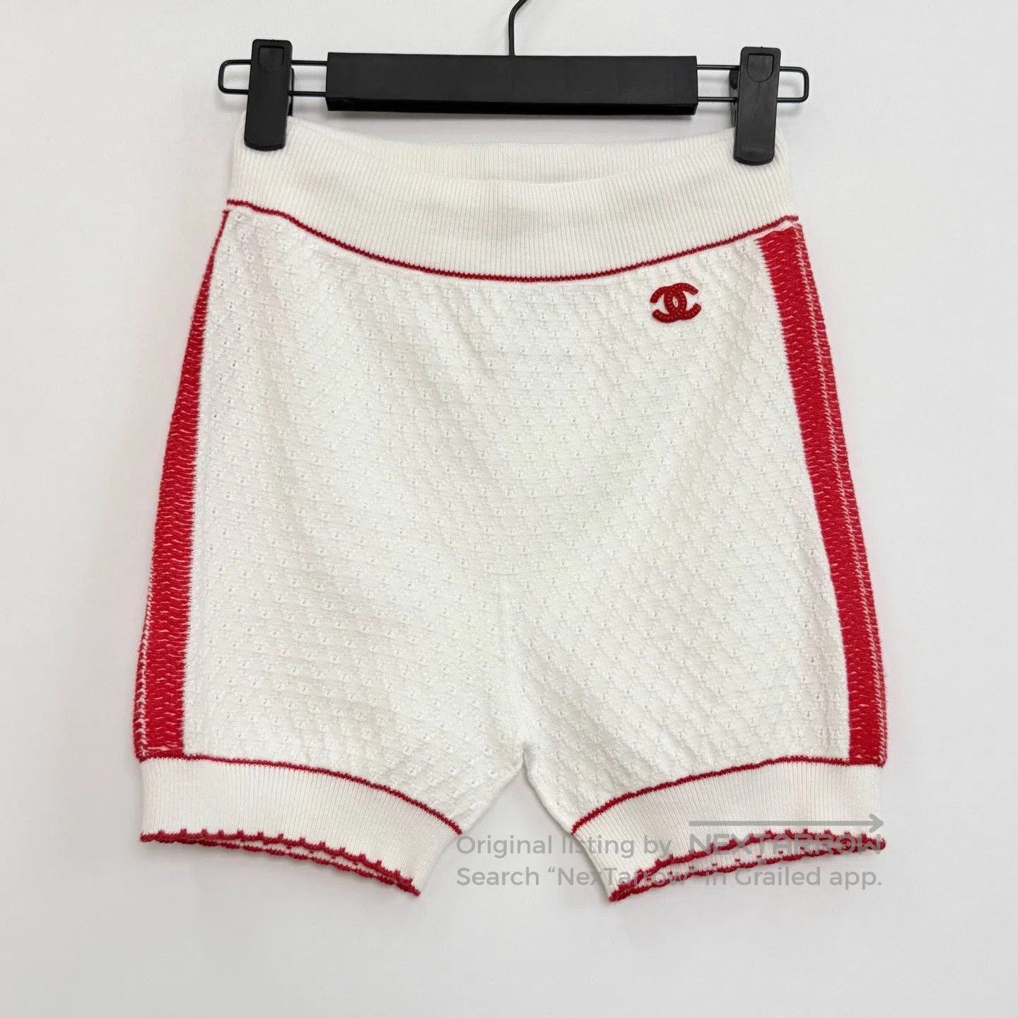 Chanel Chanel Red White Contrast Knit Shorts. Size 33" - 1 Thumbnail