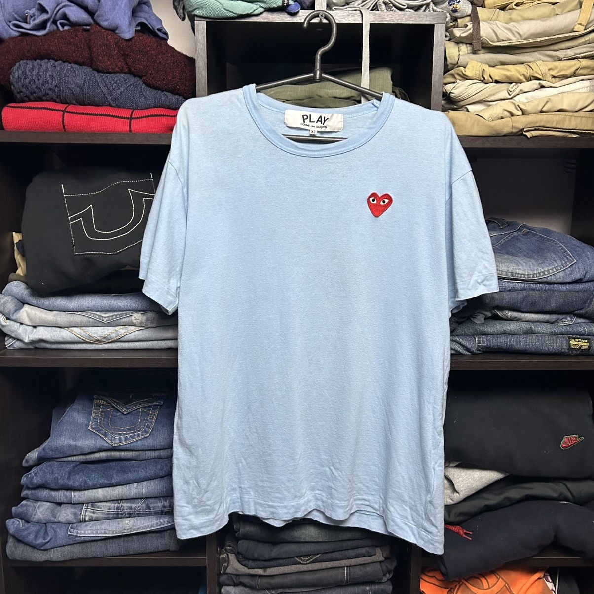 Comme des Garcons PLAY Luxury Play Comme Des Garcons small logo designer y2k tee Size US XL / EU 56 / 4 - 1 Thumbnail