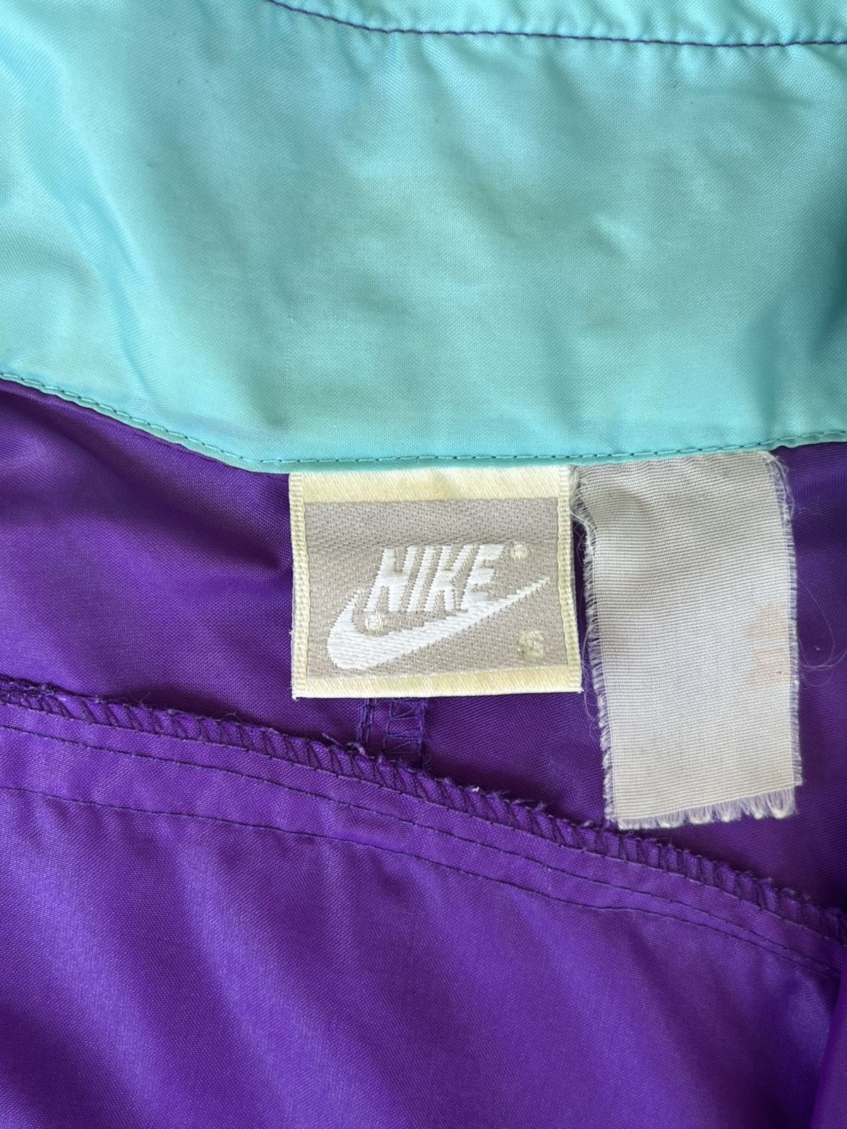 Handmade Custom Boro Repaired Neon Vintage Nike Windbreaker 215Emade Size US S / EU 44-46 / 1 - 7 Thumbnail