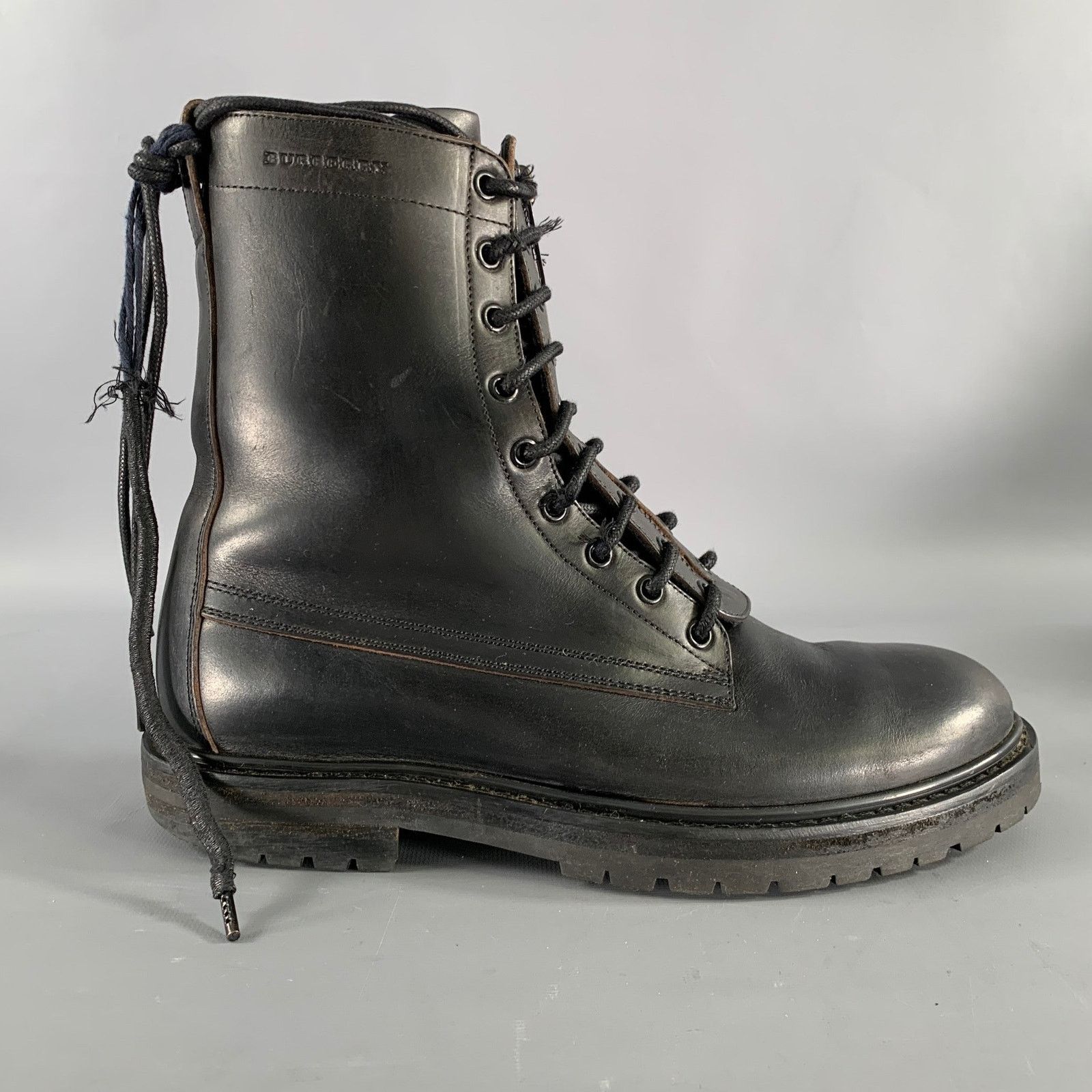 Burberry BURBERRY Size 8 Black Leather Lace Up Boots Size US 8 / EU 41 - 2 Thumbnail