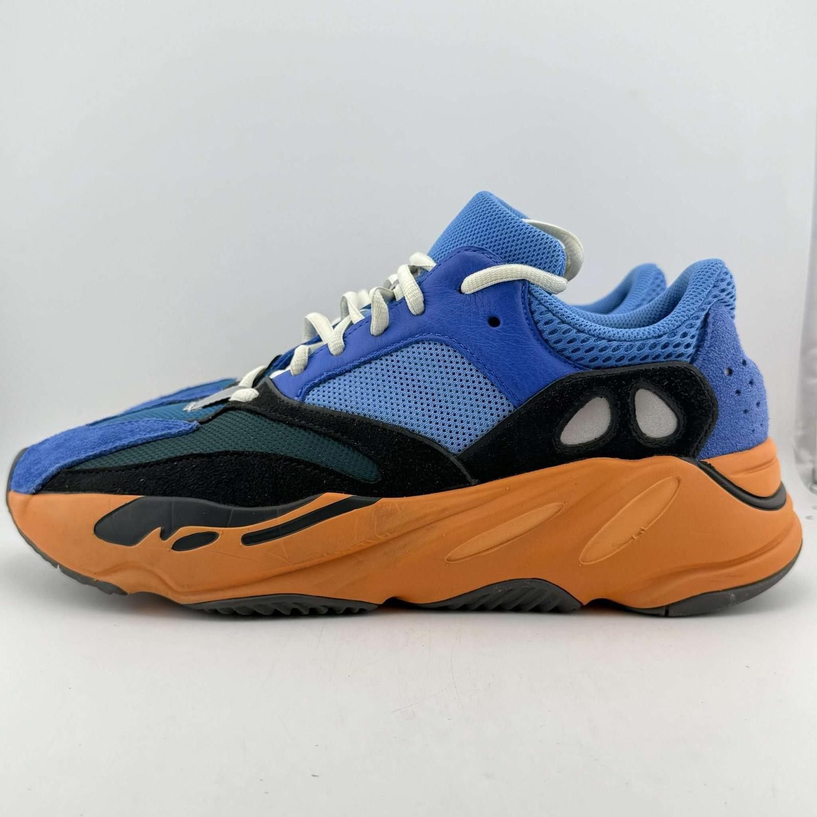 Adidas Yeezy Boost 700 Bright Blue US 10 Used with Box GZ0541 Size US 10 / EU 43 - 2 Thumbnail